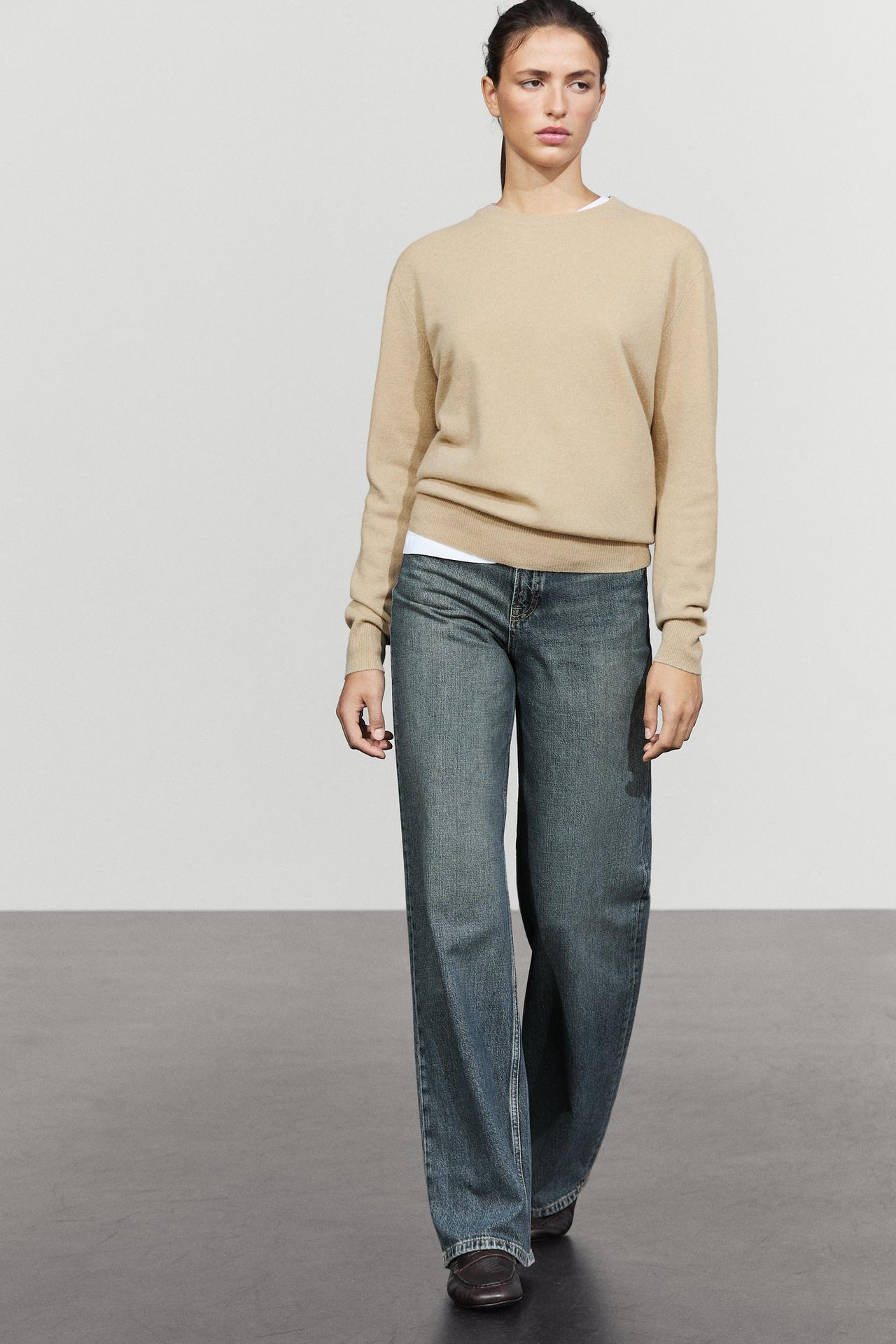Wool blend crew neck knit sweater — CAMEL