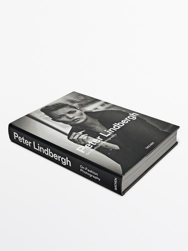 Peter Lindbergh. On Fashion Photography book — WHITE 4