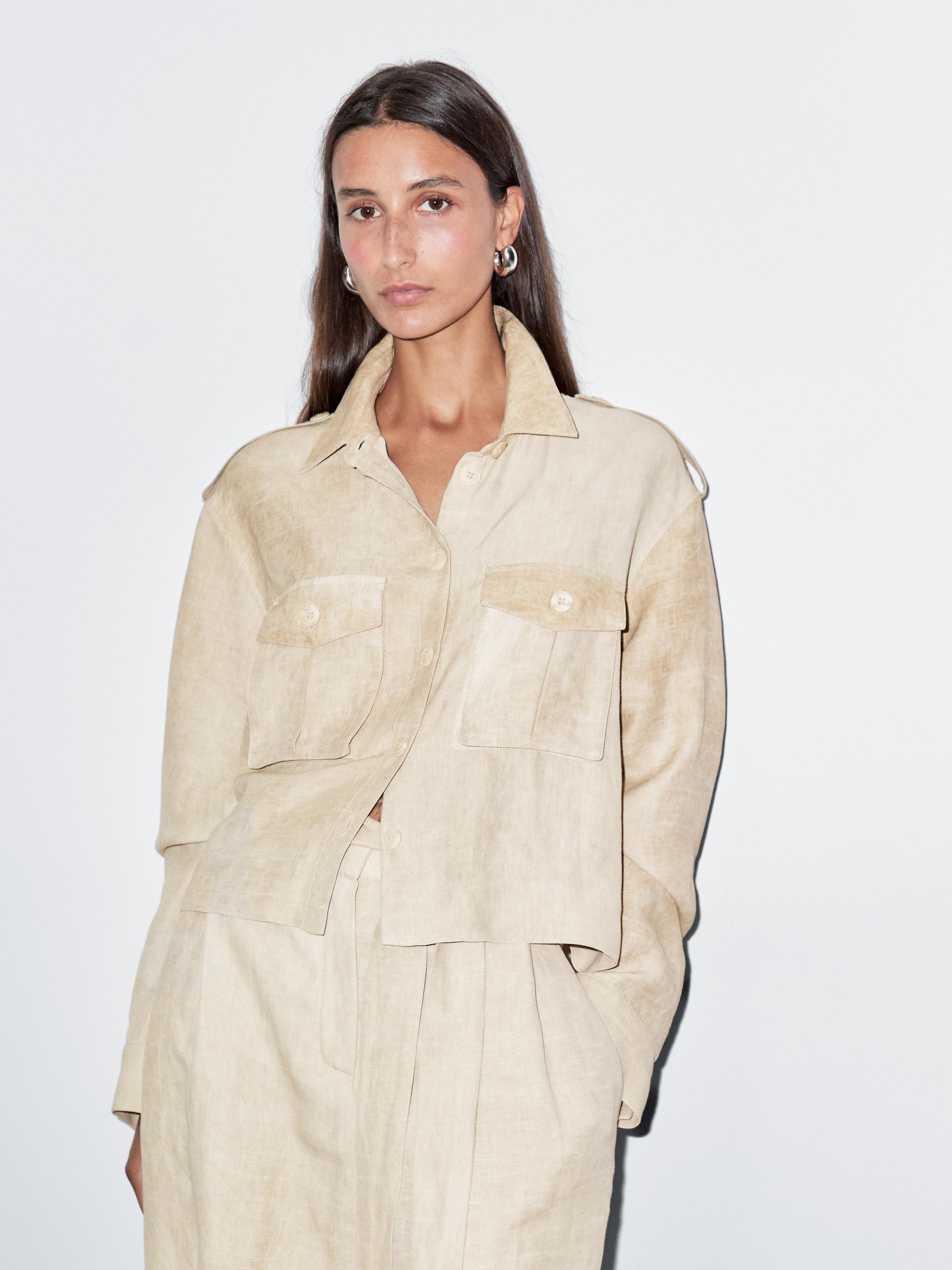 Short shirt with pocket details