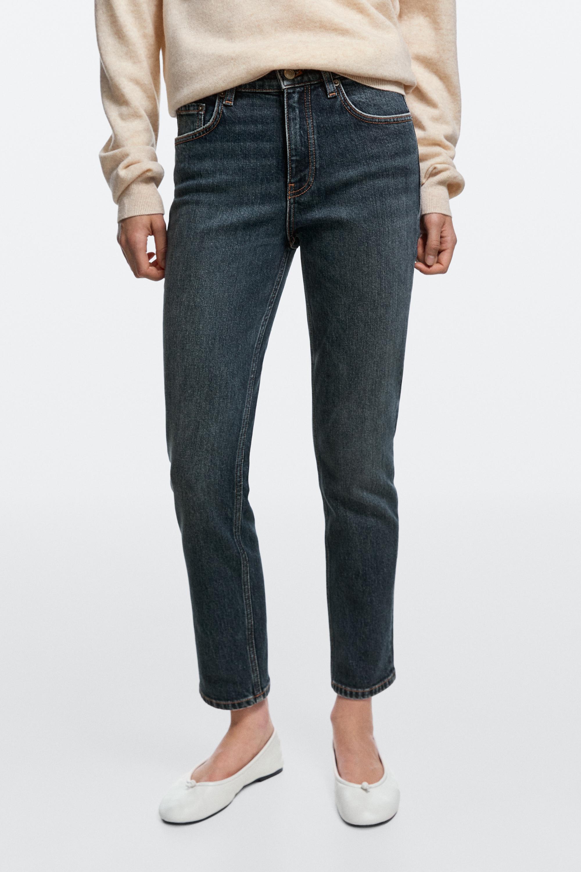 Mid-waist slim fit cropped jeans