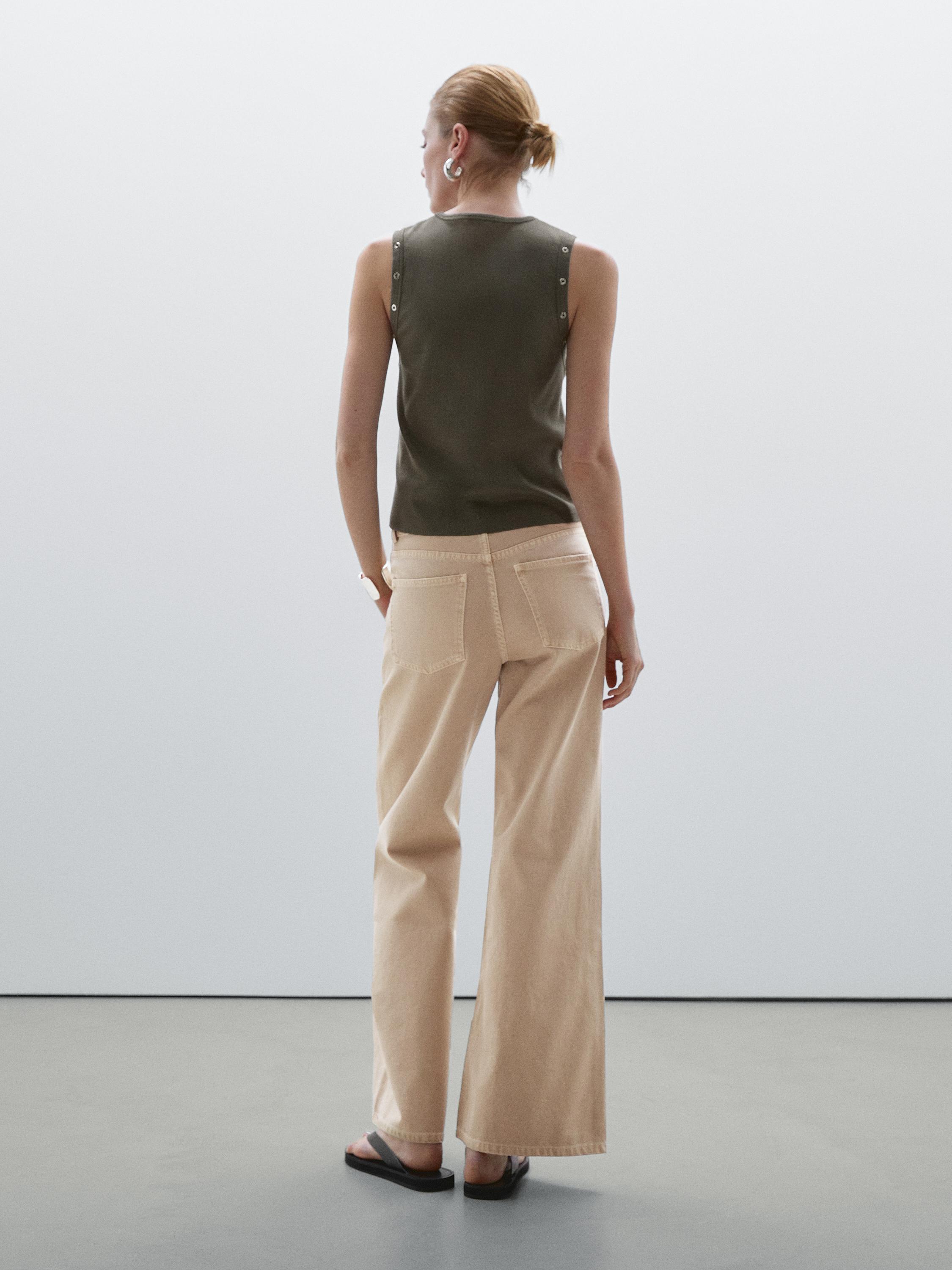Mid-rise flared jeans