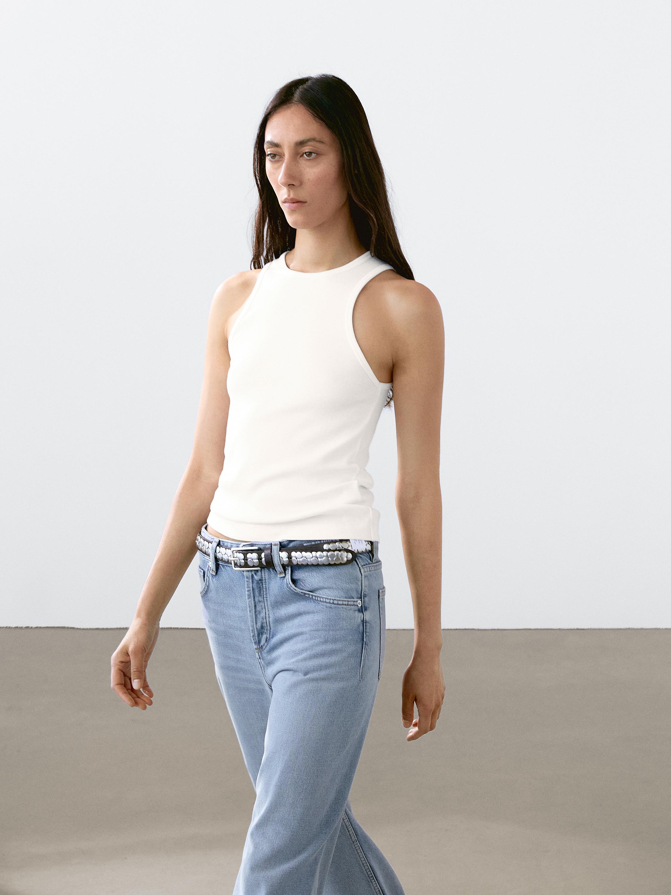 Ribbed halter top