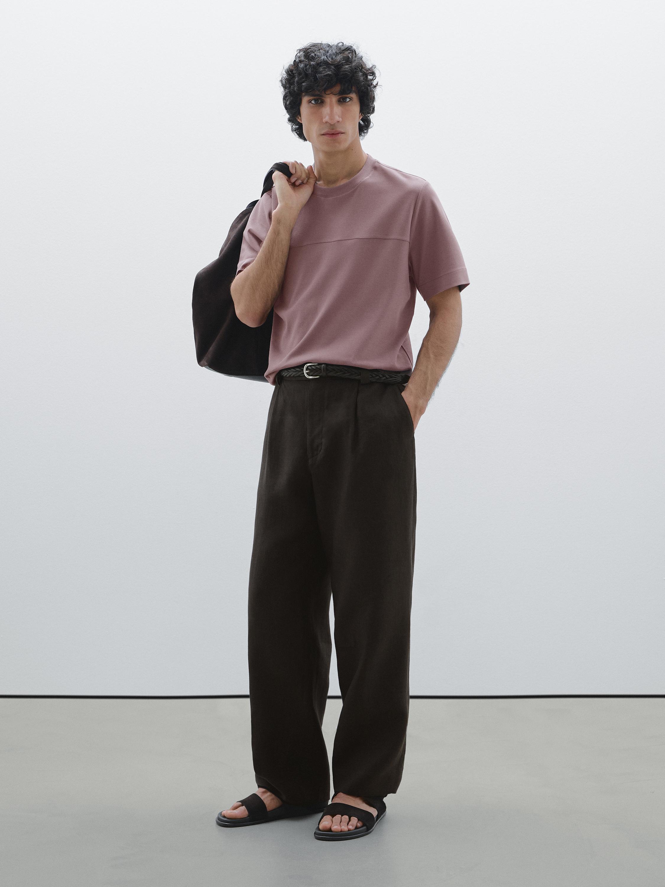 100% cotton T-shirt with seam detail