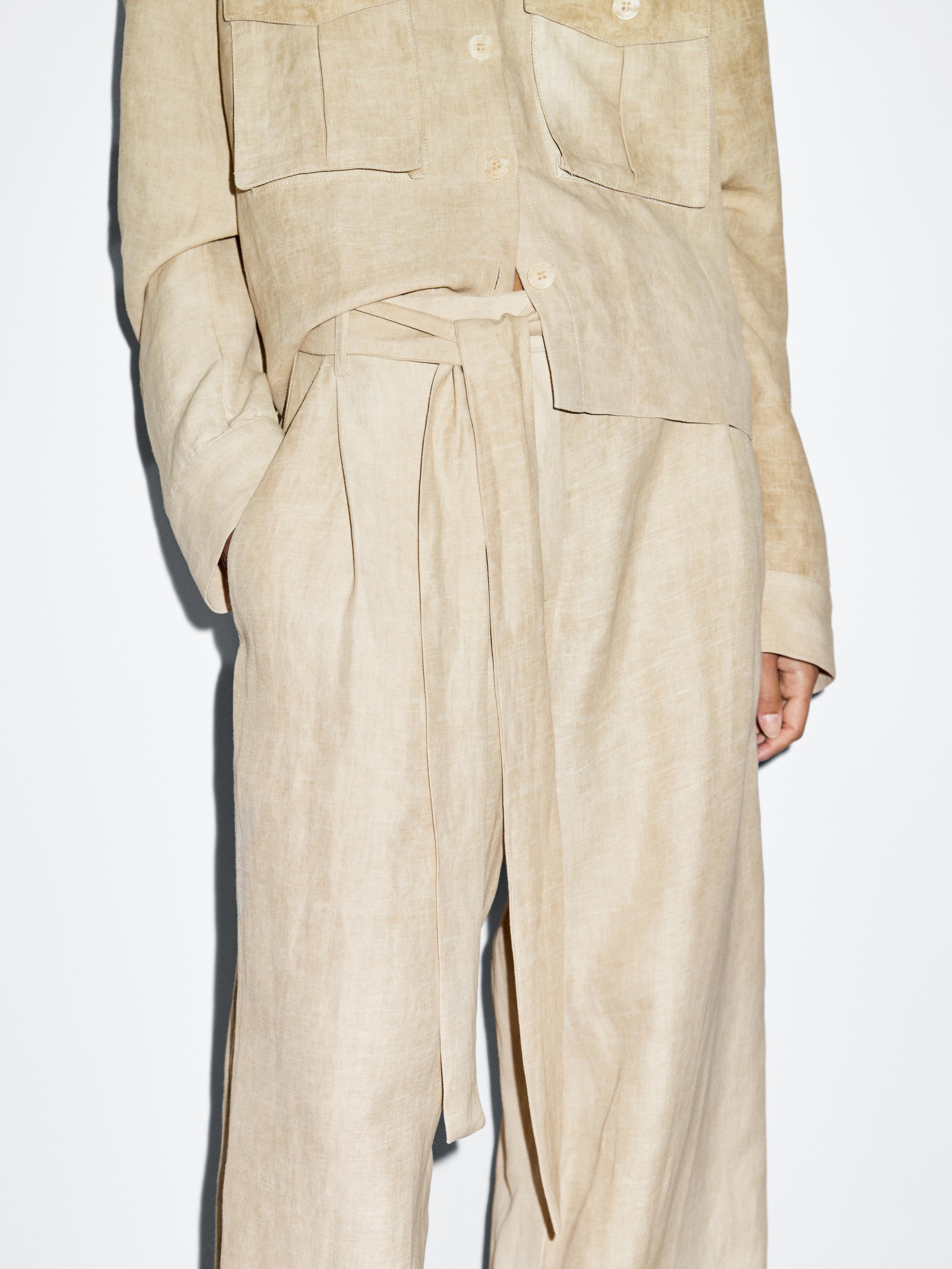 بنطلون بقصة بالون مفصل بحزام