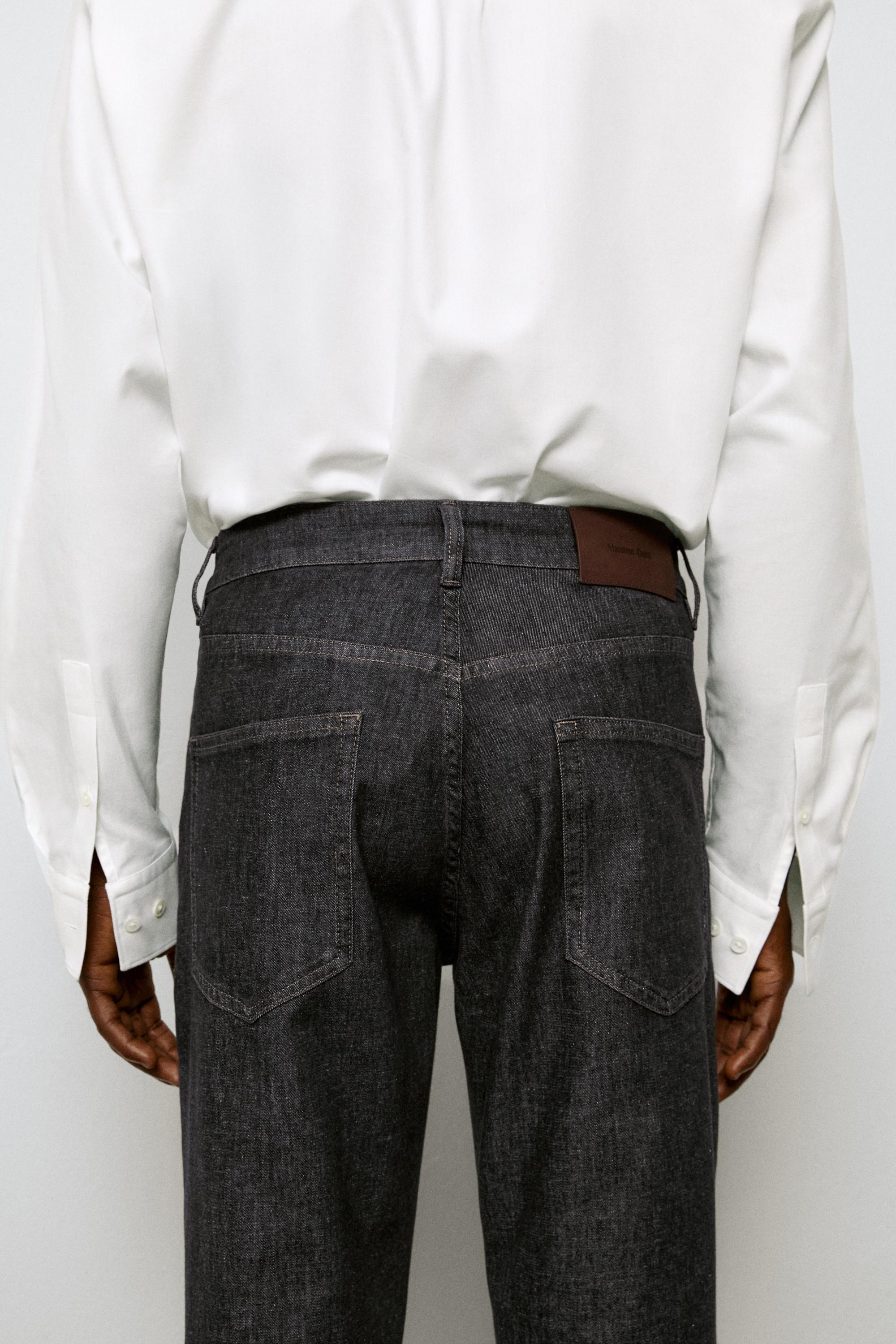 Lightweight tapered fit jeans — BLACK