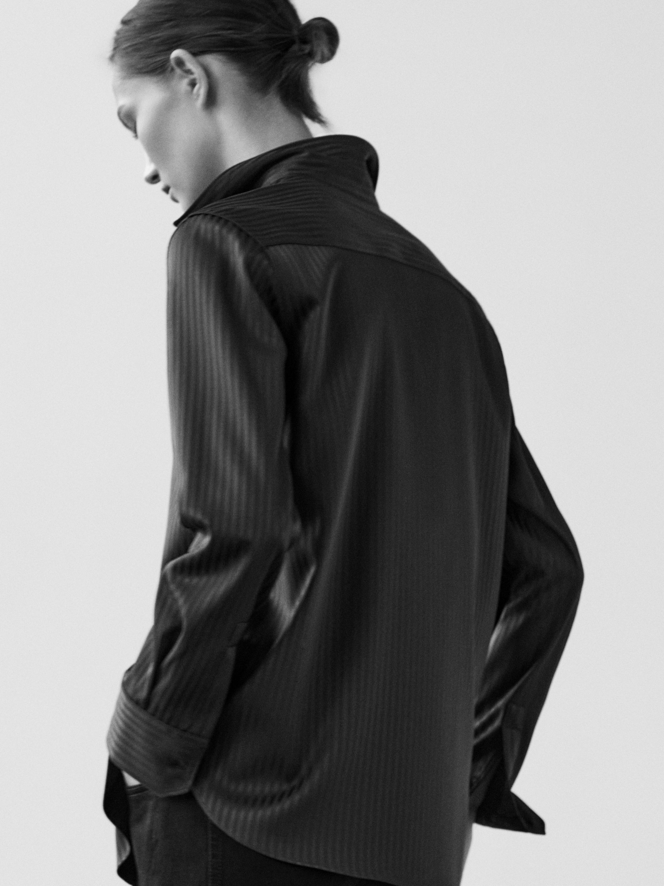 Striped flowing shirt — BROWN