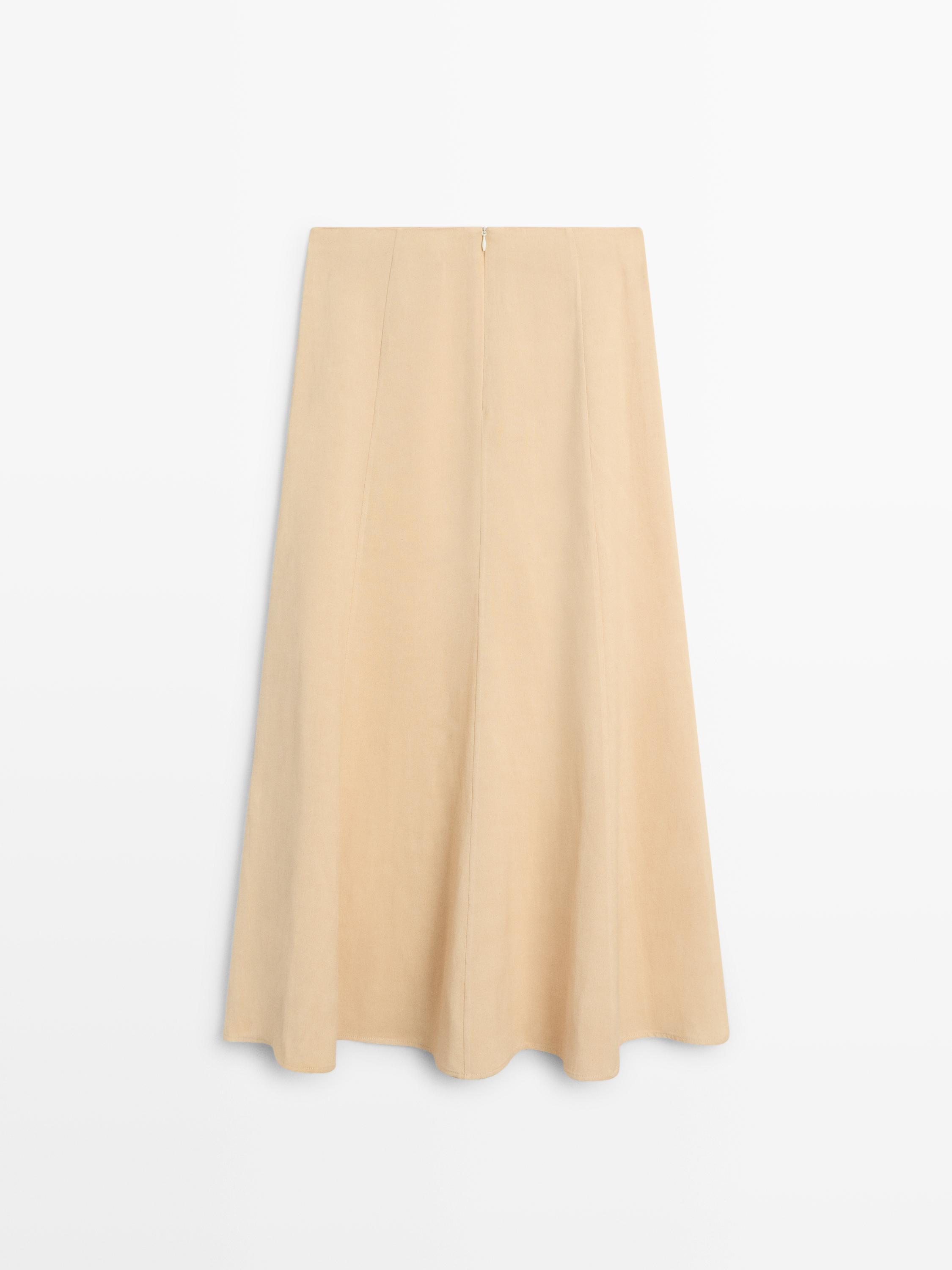 Flowing flared skirt — PALE YELLOW