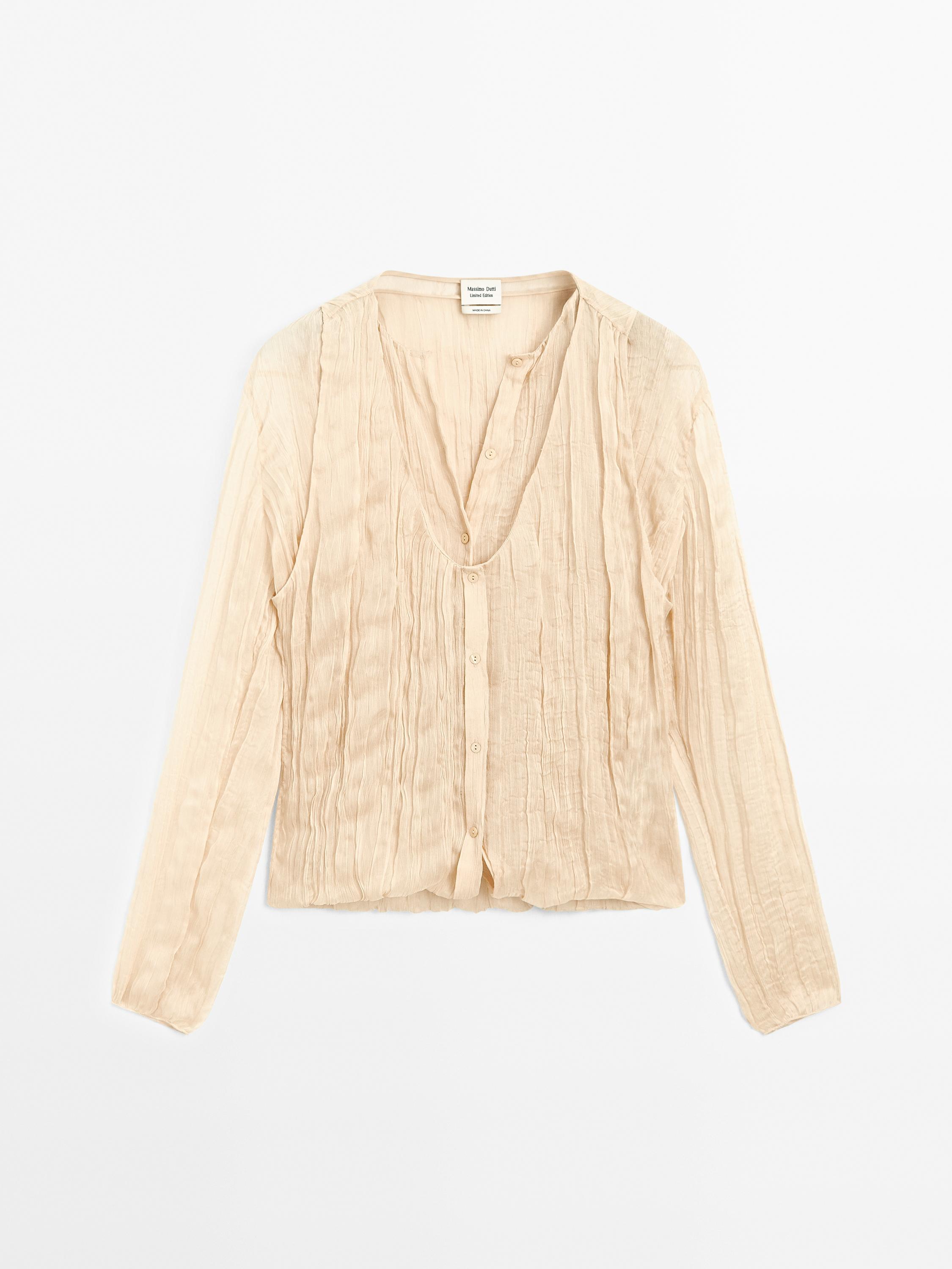 Flowing shirt with pleated detail - Limited Edition
