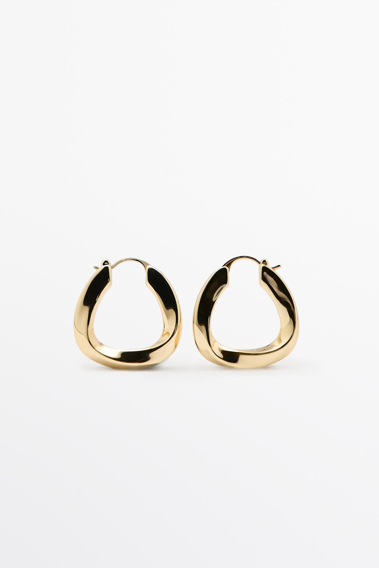 Triangular hoop earrings — GOLDEN