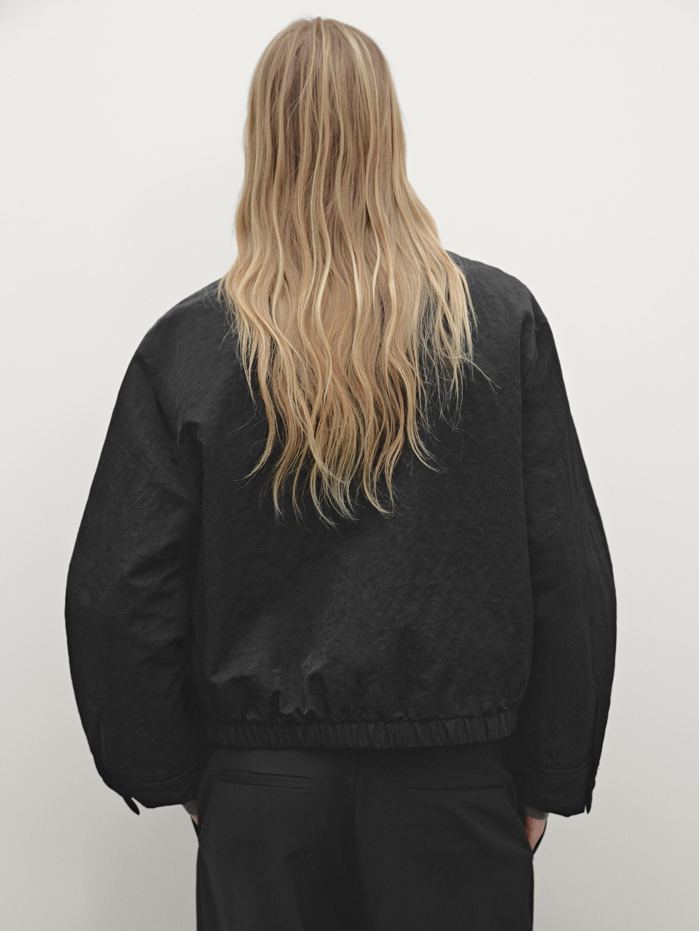 Short bomber jacket