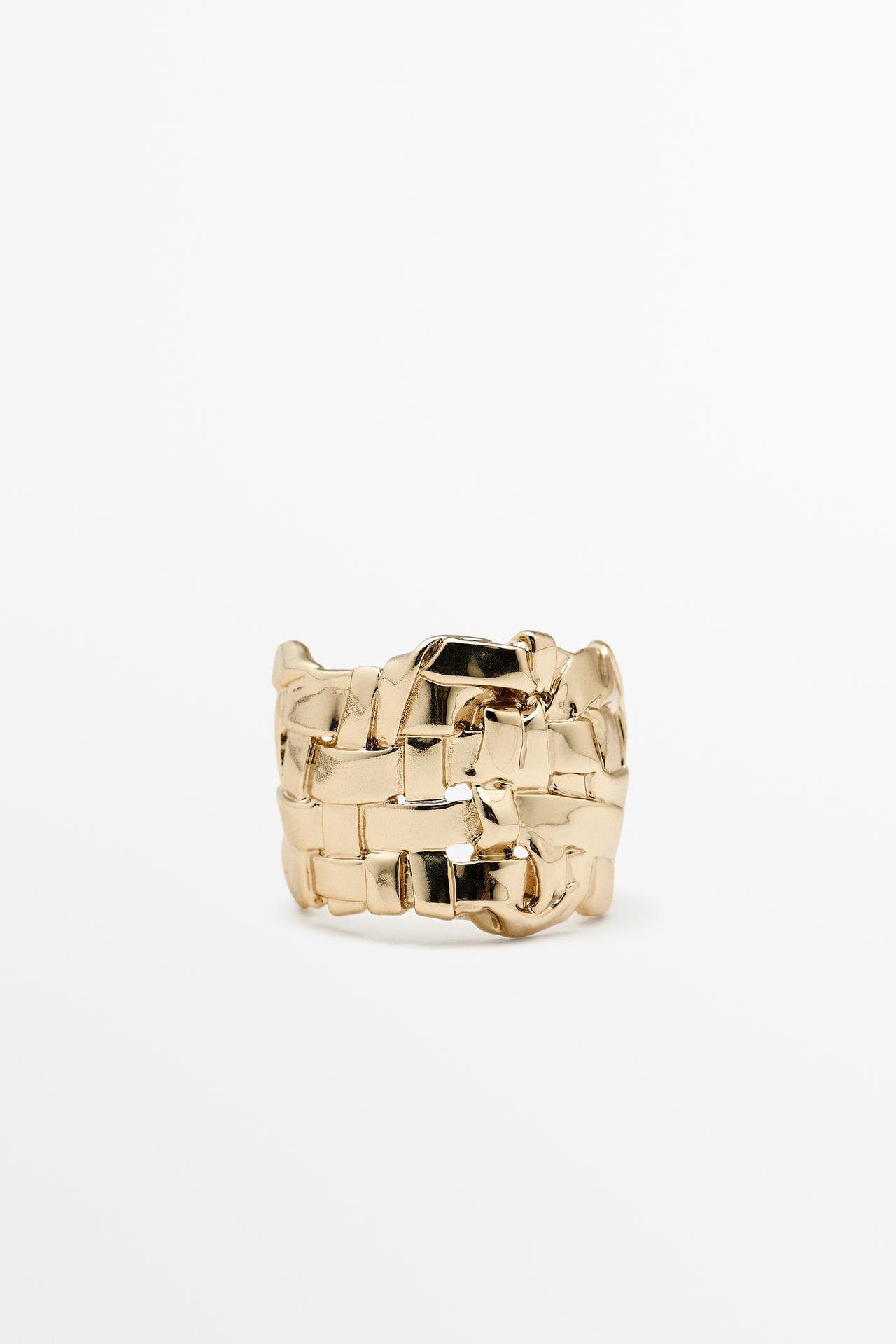 Basket detail ring — GOLDEN