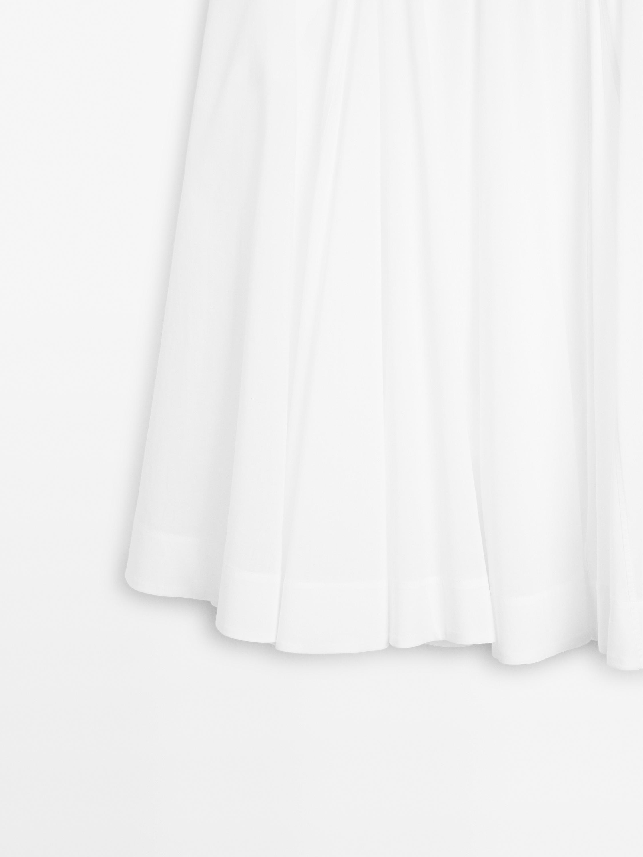 100% cotton midi skirt with yoke detail