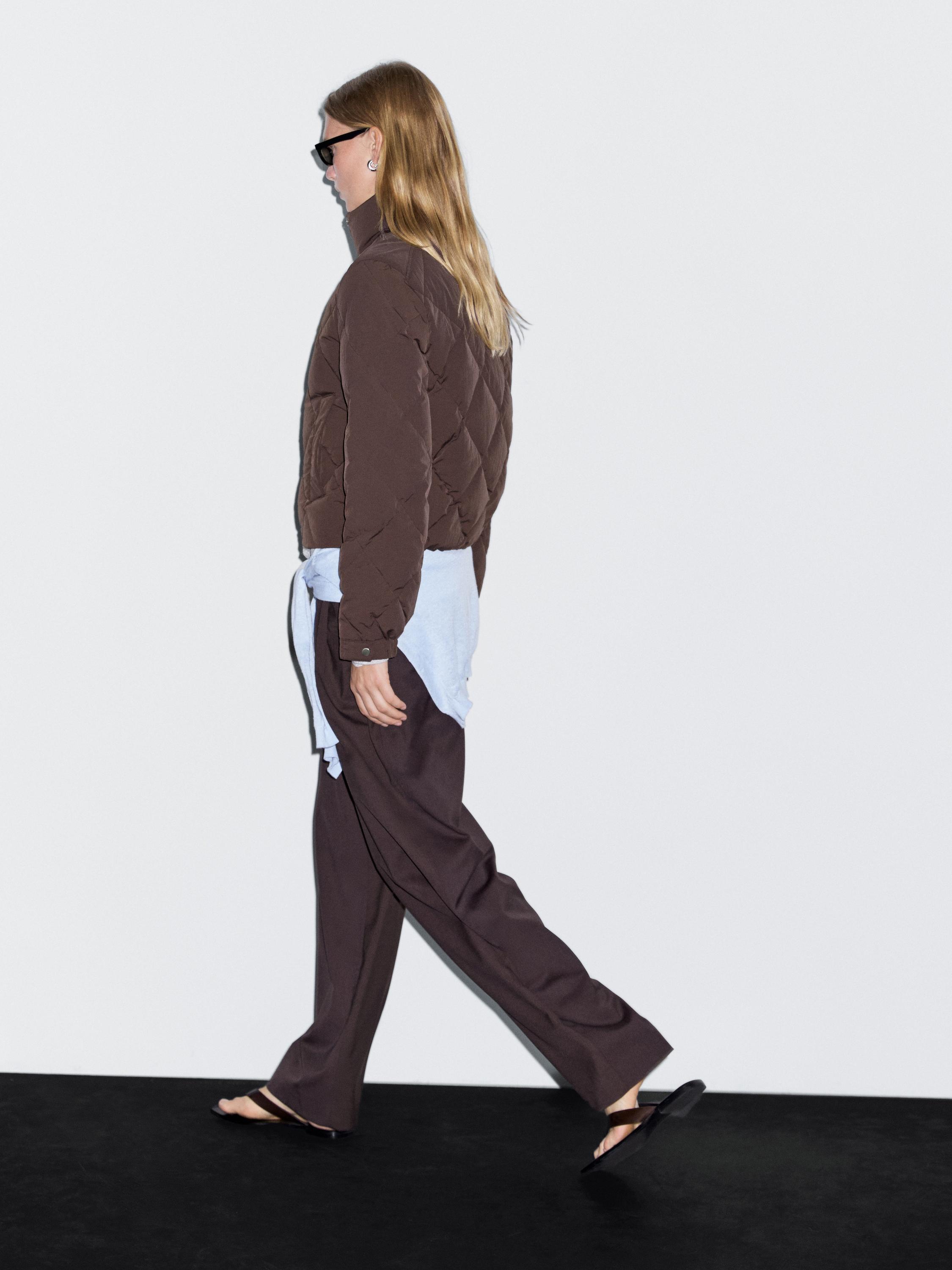 Short puffer jacket