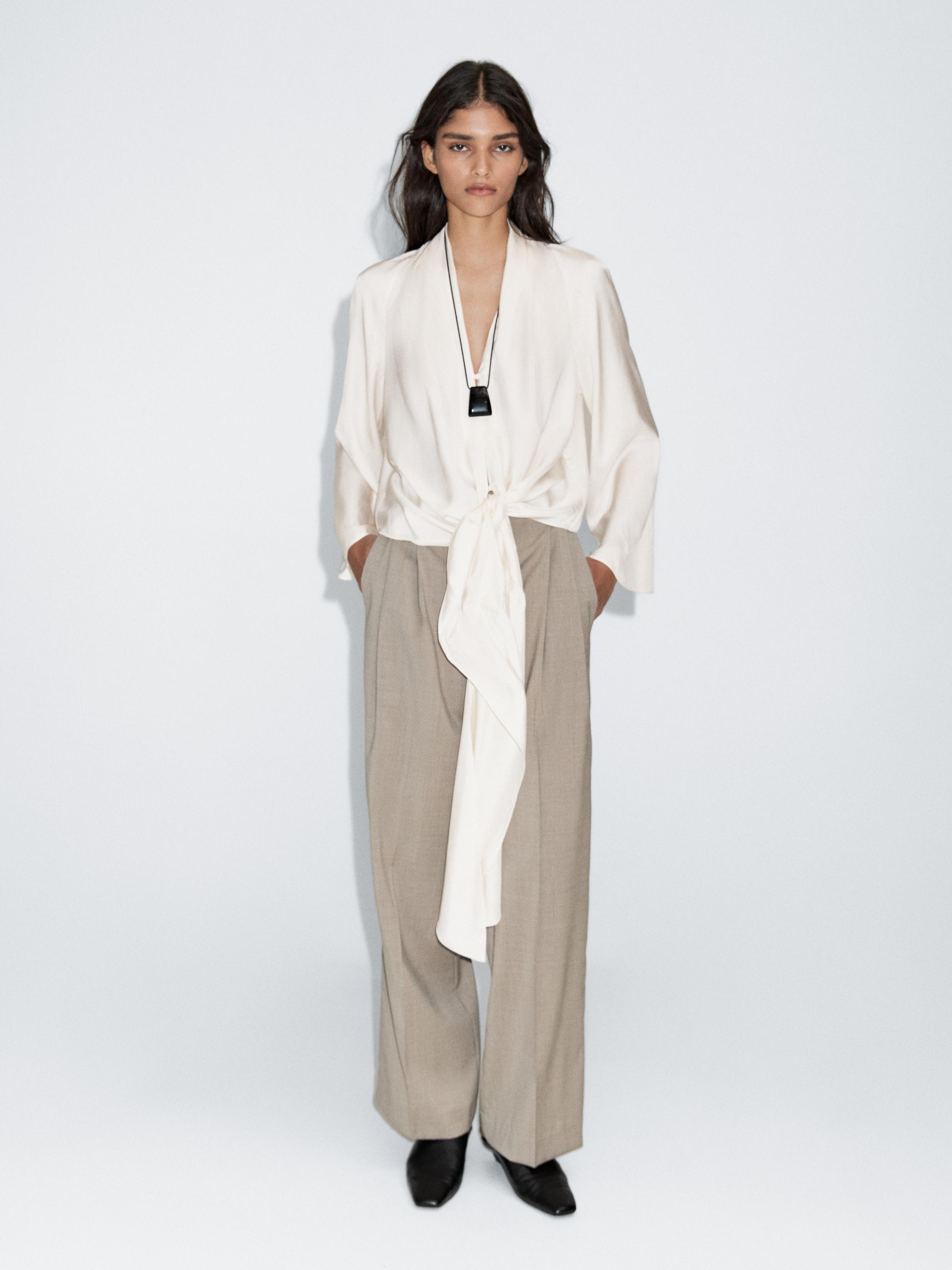 قميص فضفاض بتفصيل معقود