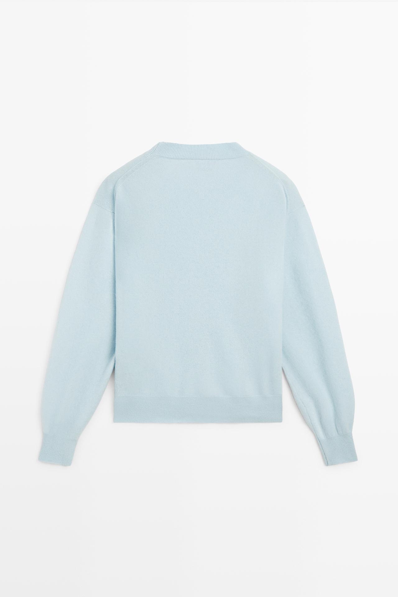 100% cashmere long sleeve sweater — Light blue