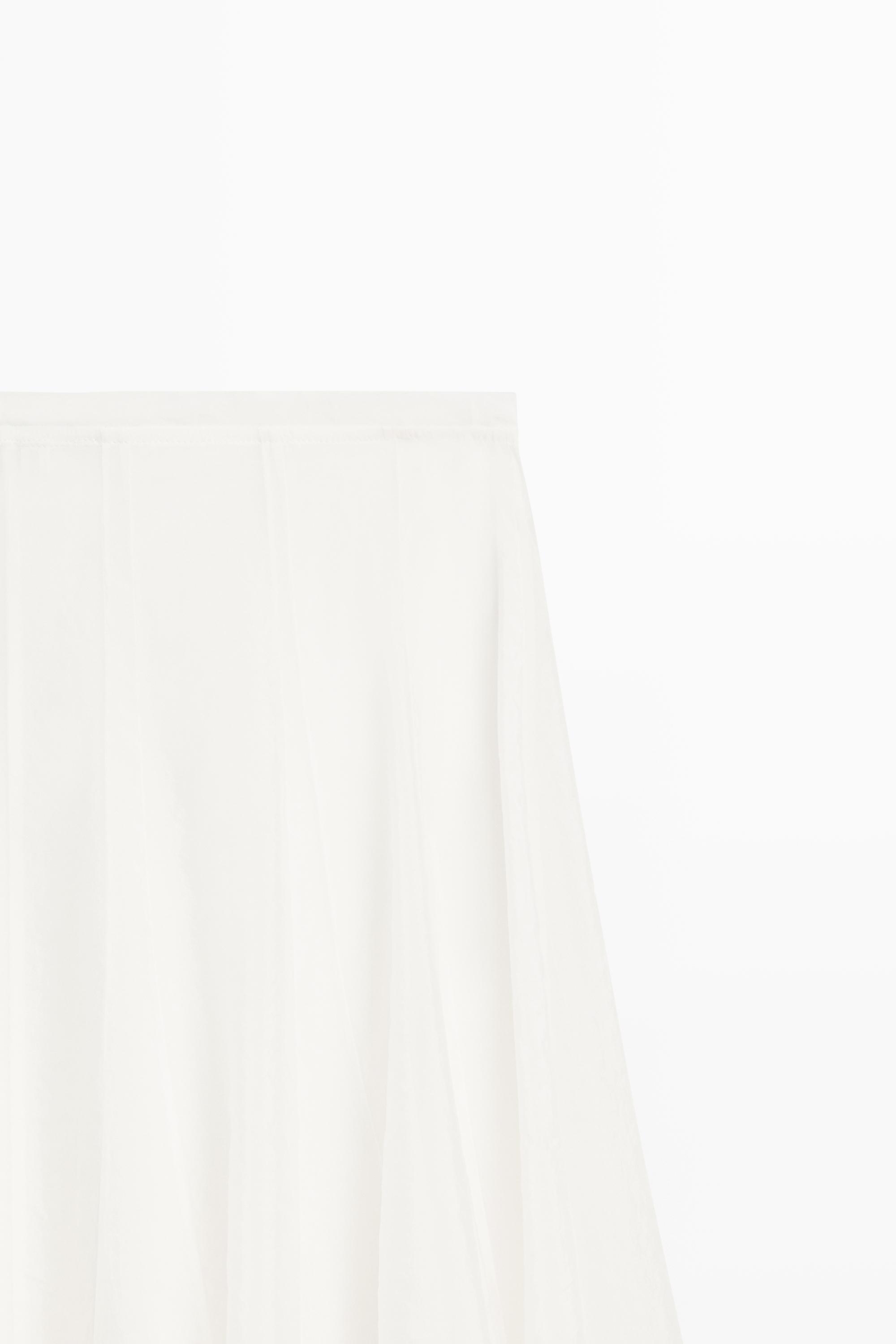 Flowy flared midi skirt — WHITE