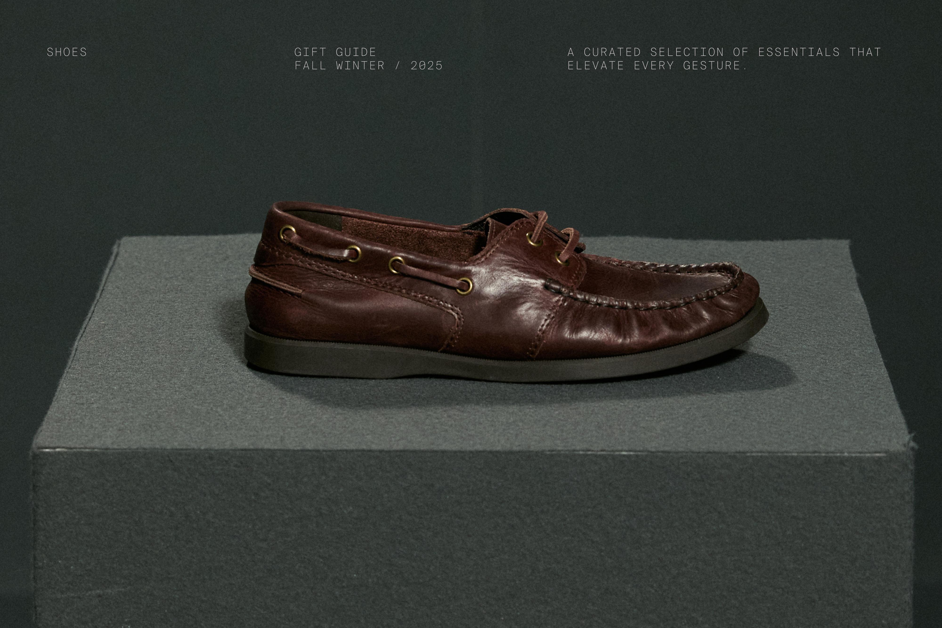 Oiled leather deck shoes — BROWN