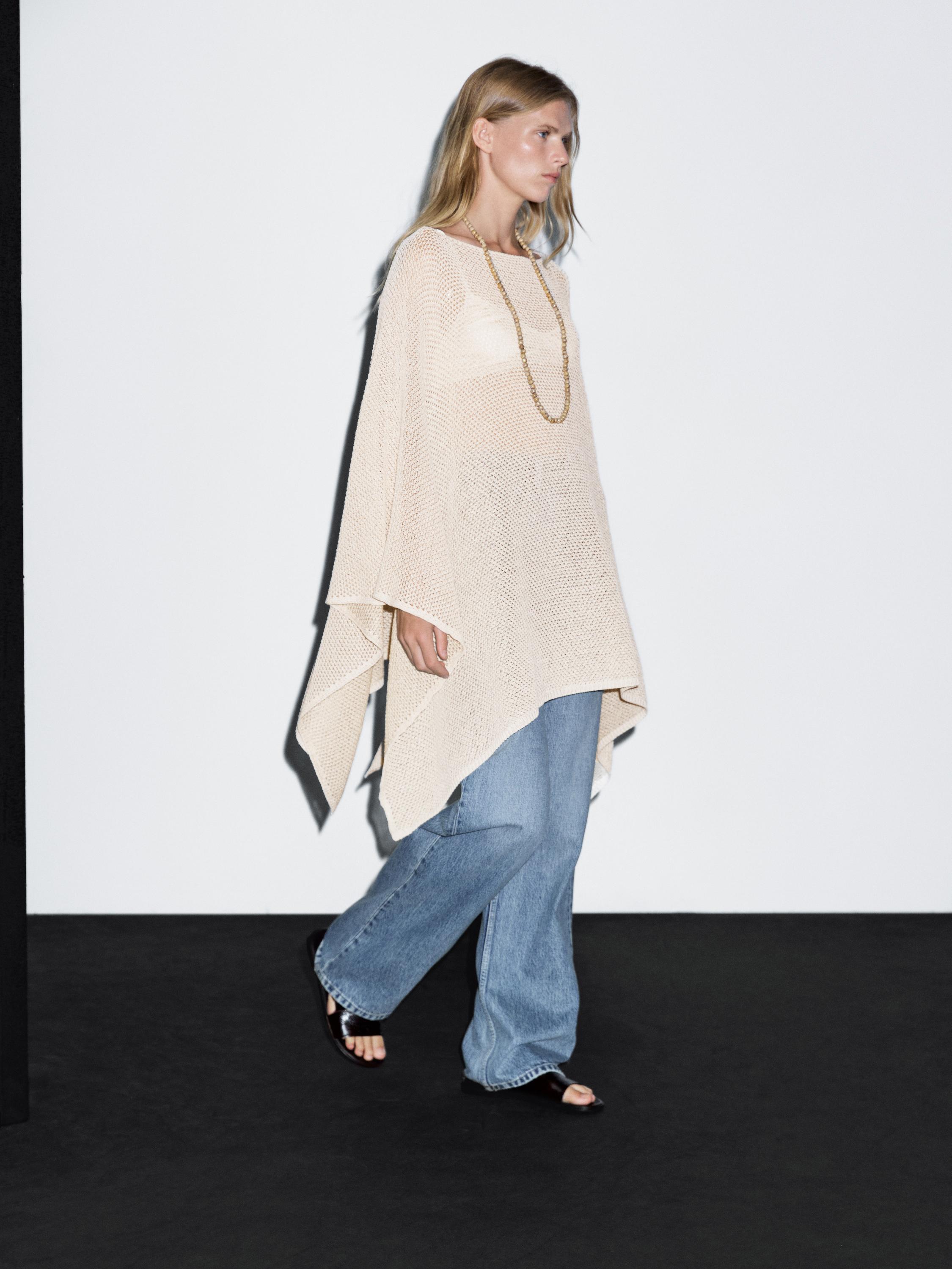 Textured knit cape