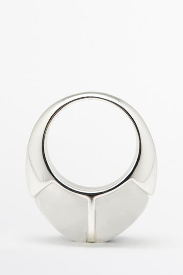Round quartz stone statement ring — SILVER 5