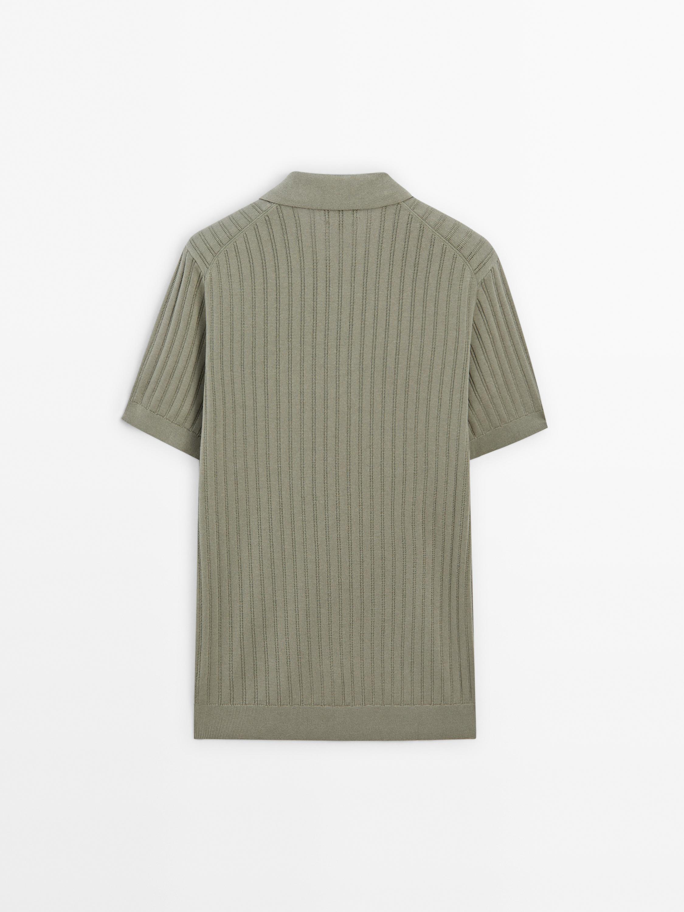 Ribbed knit polo collar sweater
