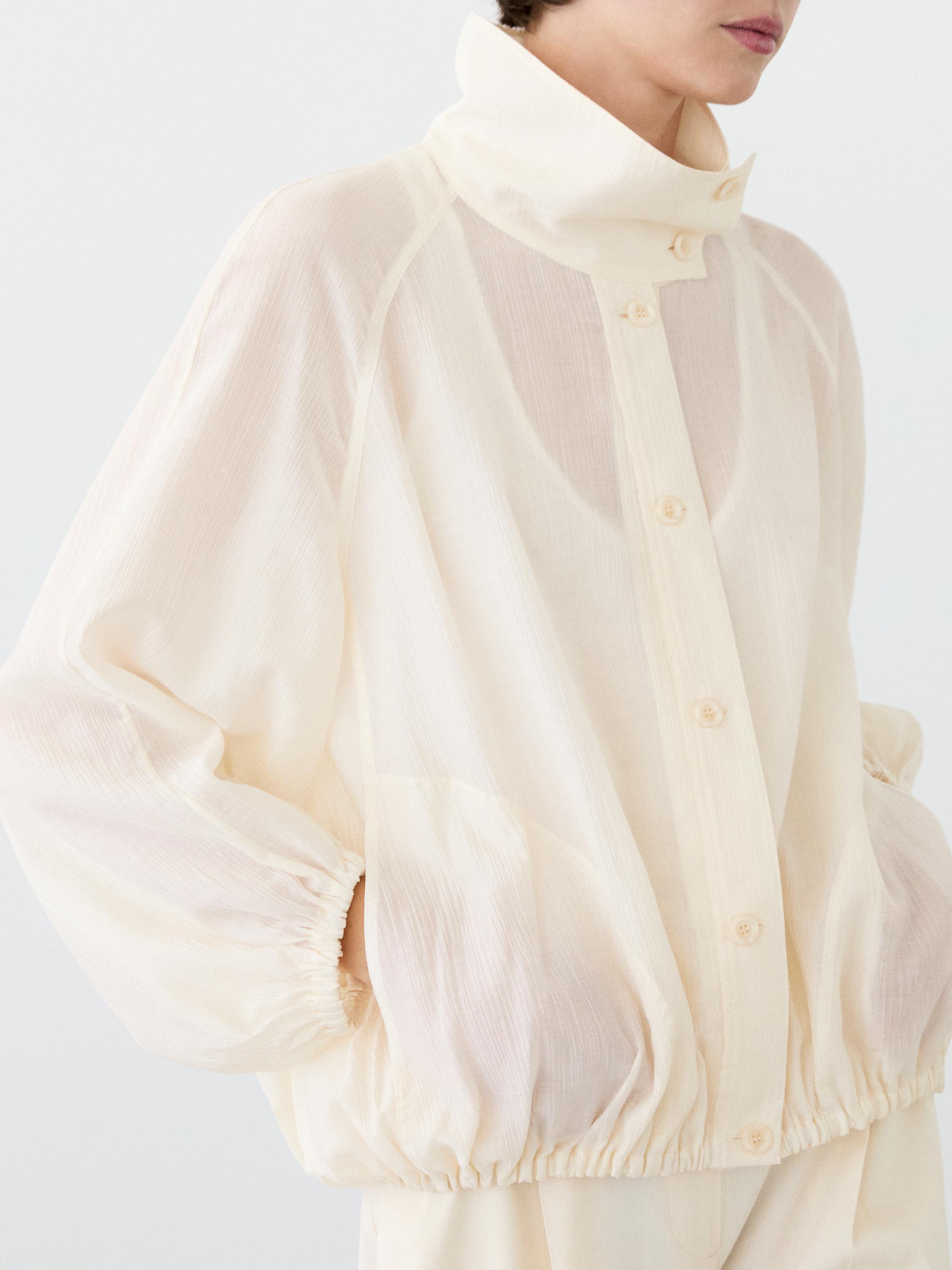 Fluid overshirt with puff detail — CREAM