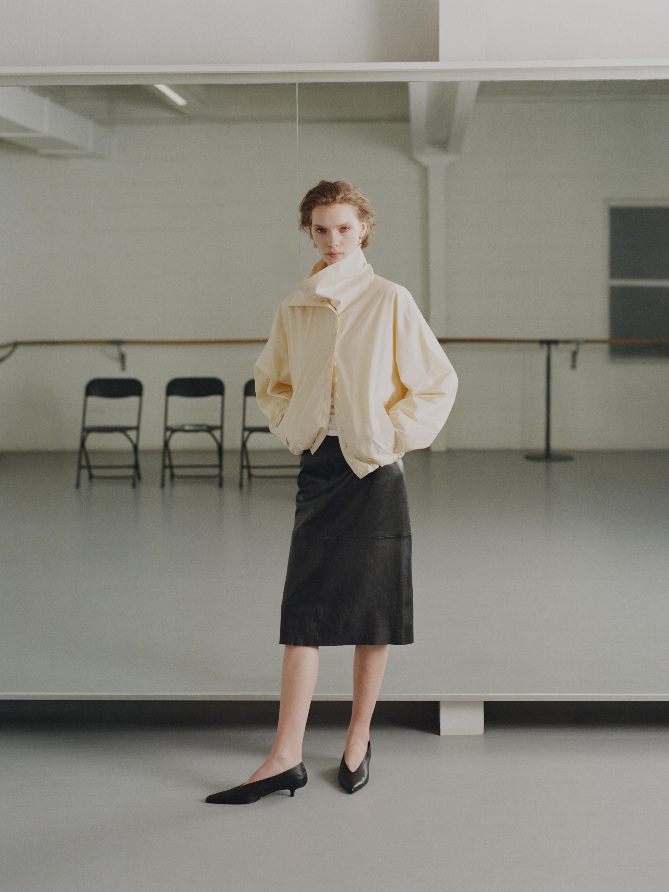 جاكيت قطن 100% مفصل بأزرار