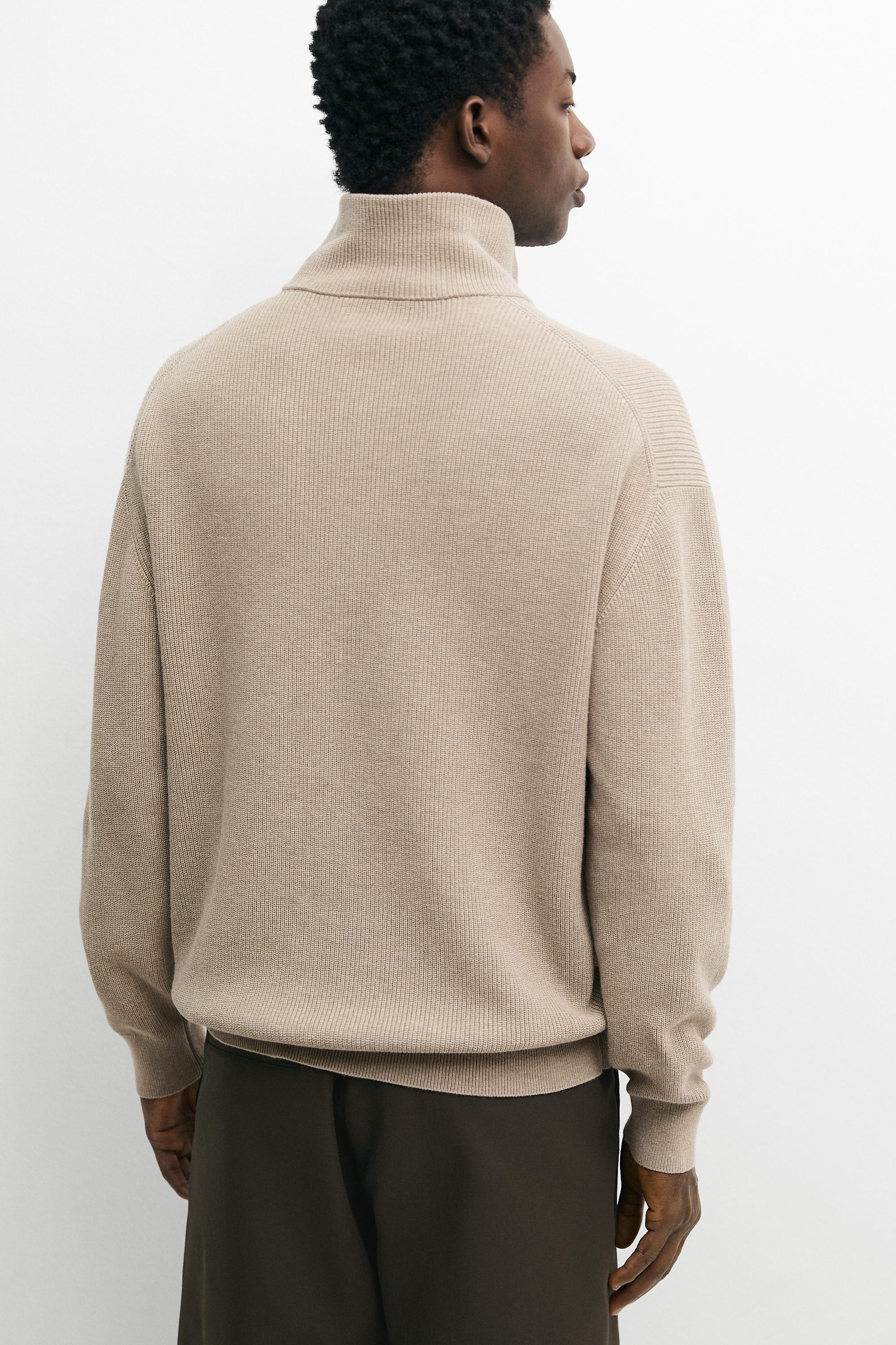 100% cotton mock neck knit sweater — BEIGE