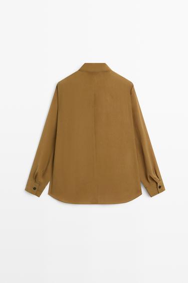 Flowing satin pocket shirt — Curry 6