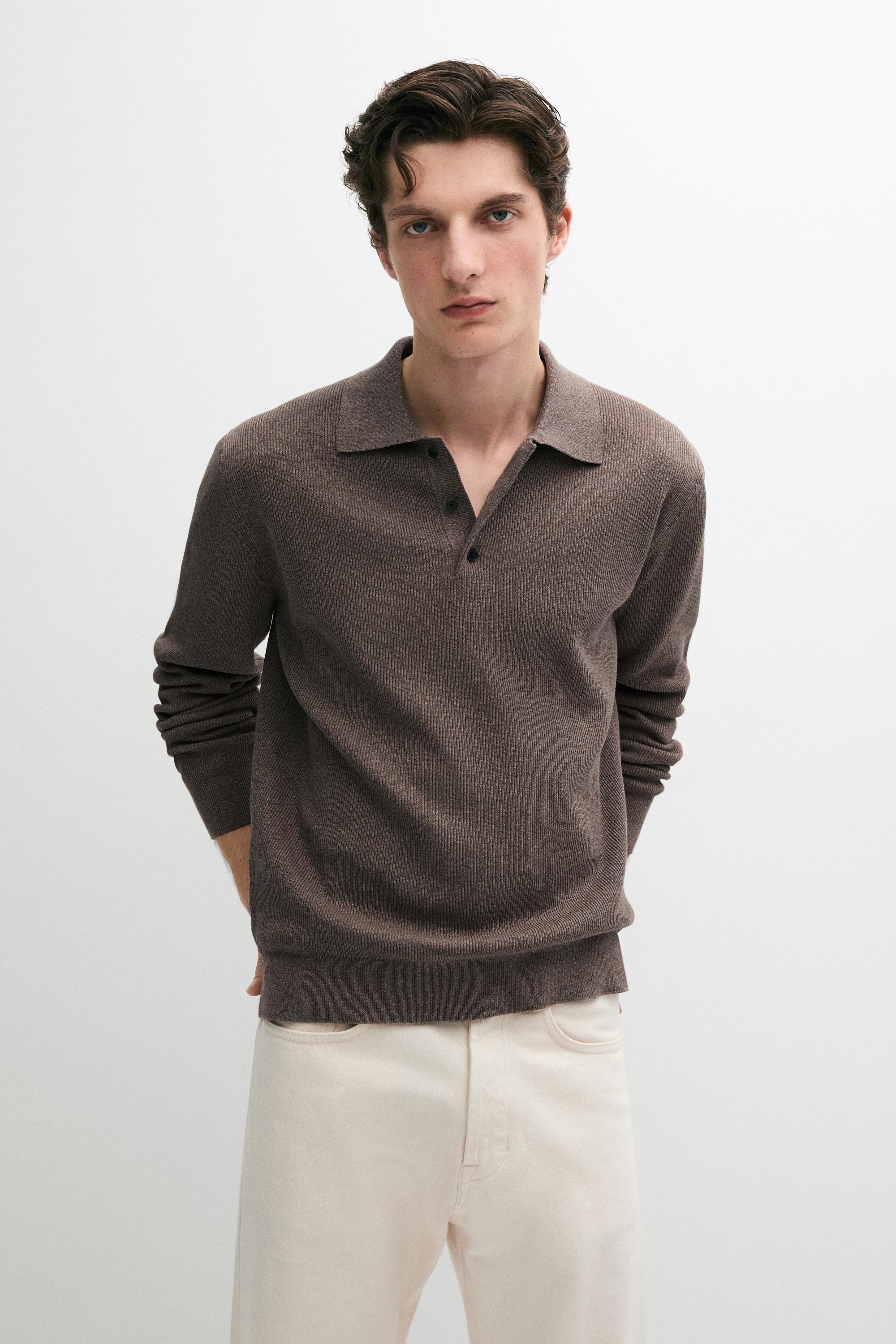 Cotton knit polo sweater with button details