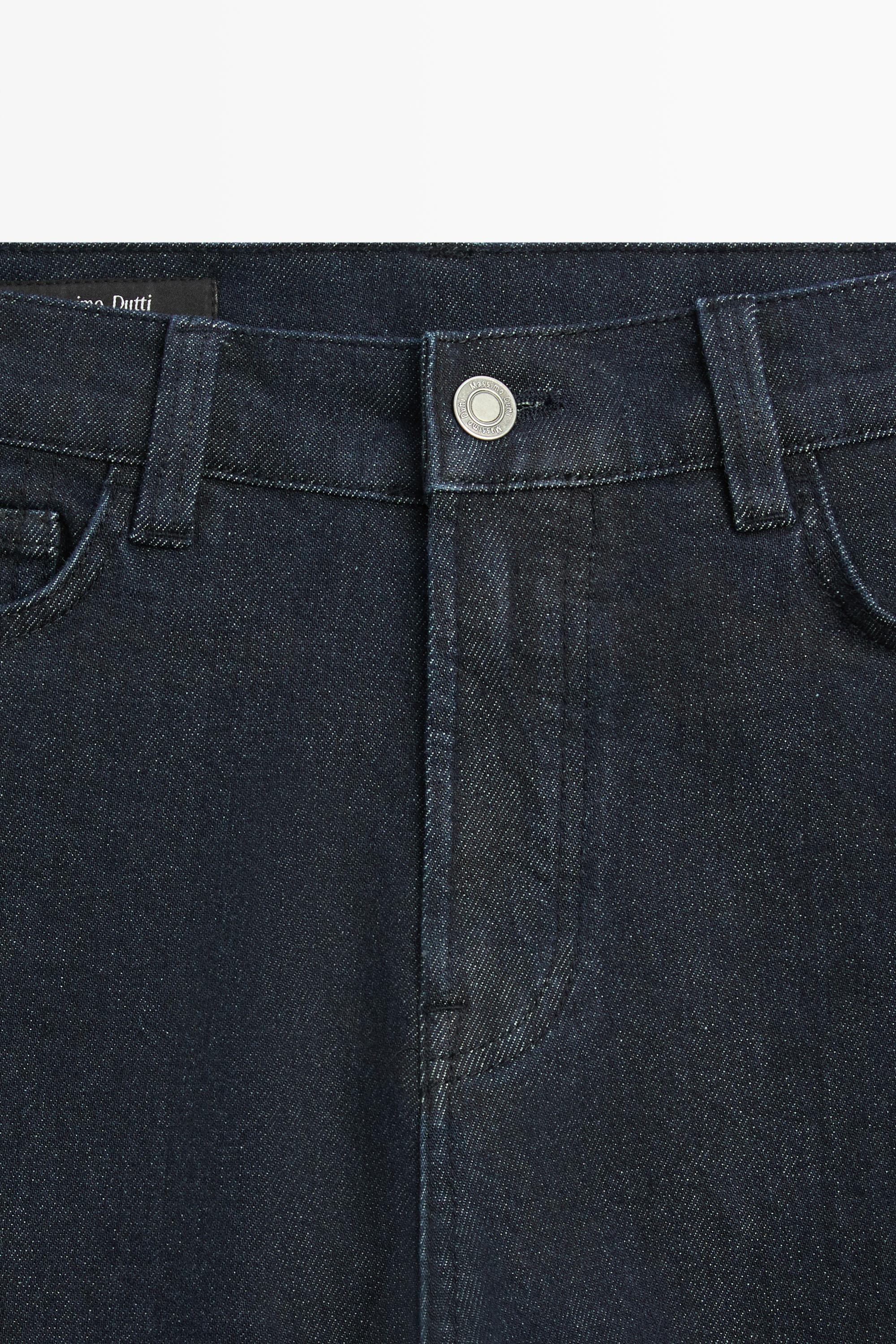 Capri jeans with turn-up hems — DARK BLUE