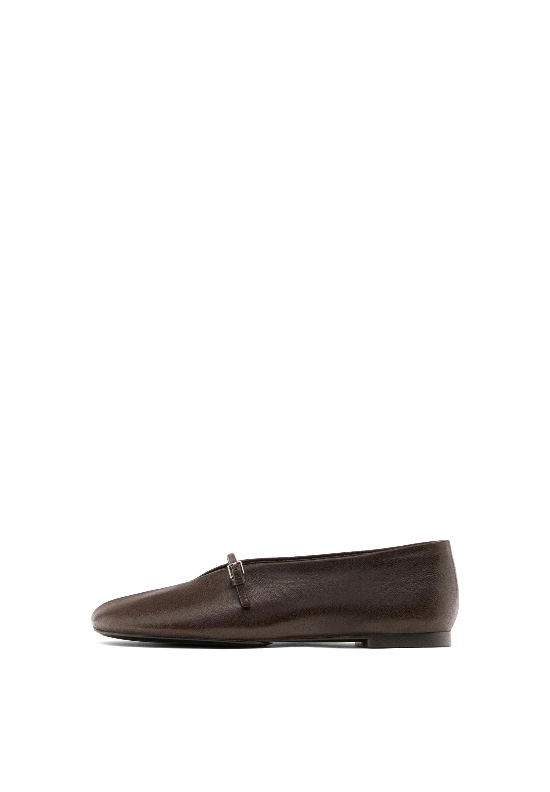 Leather ballet flats with buckle — BROWN