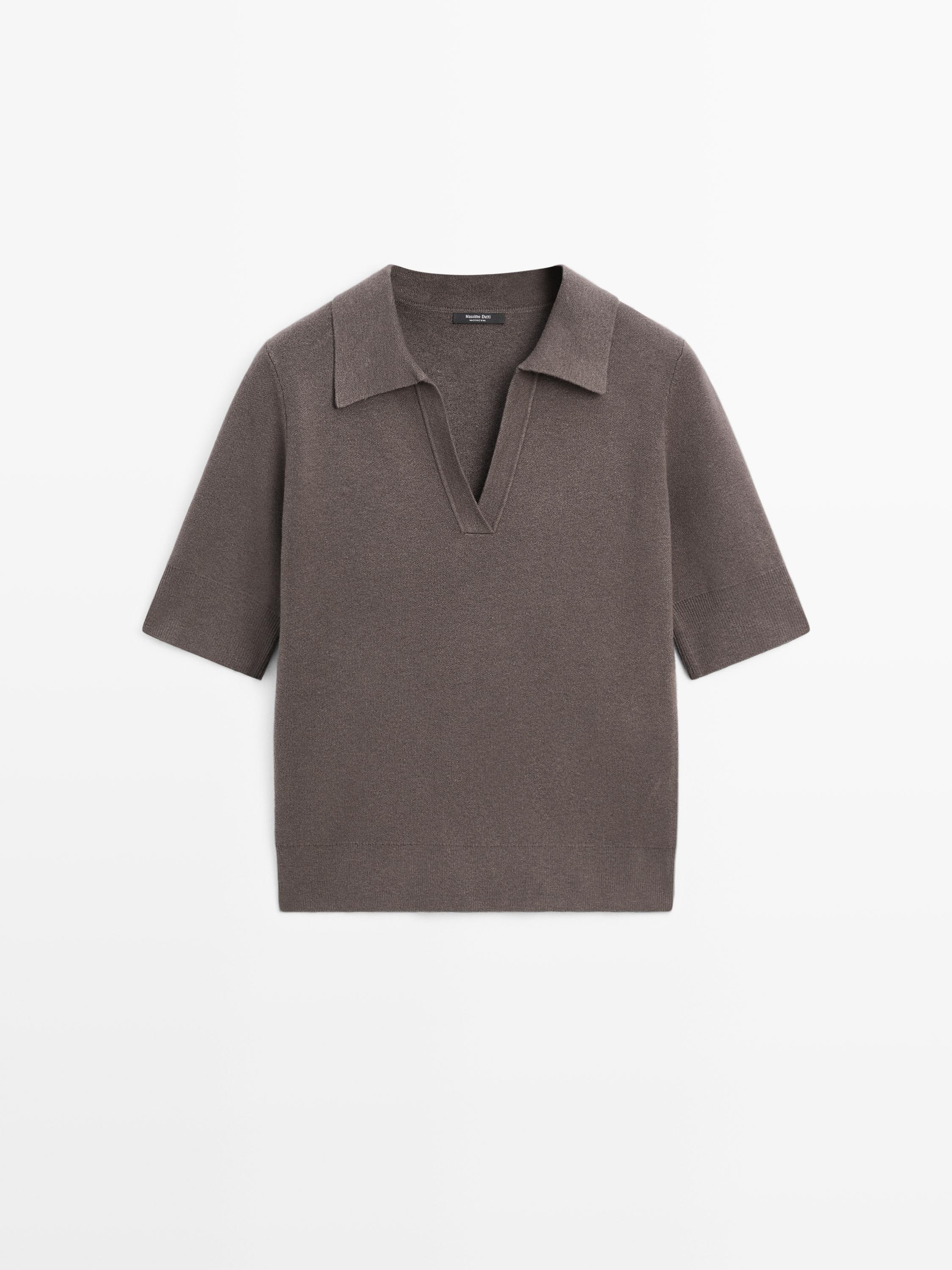 Short sleeve V-neck polo sweater