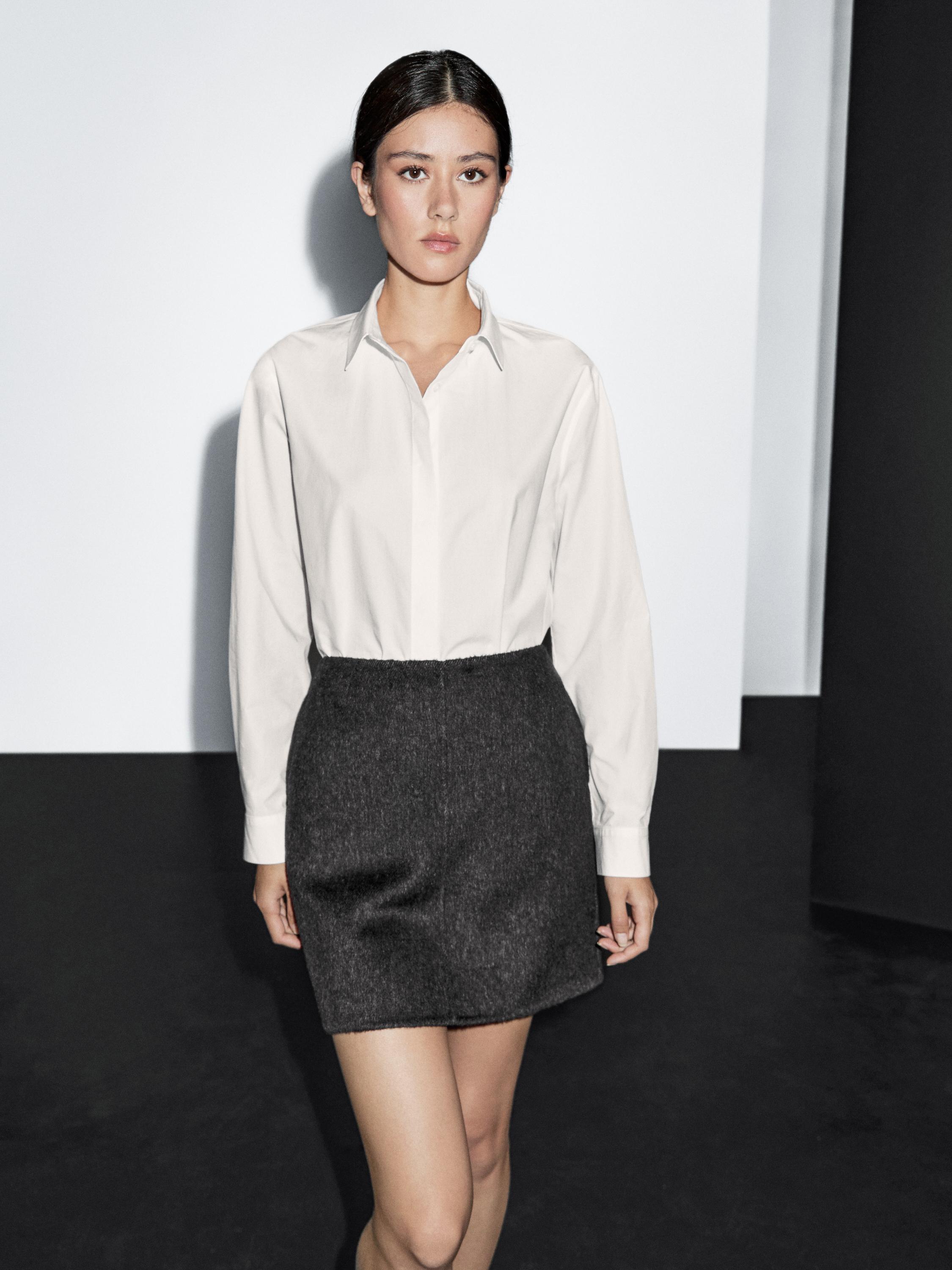Short faux fur skirt