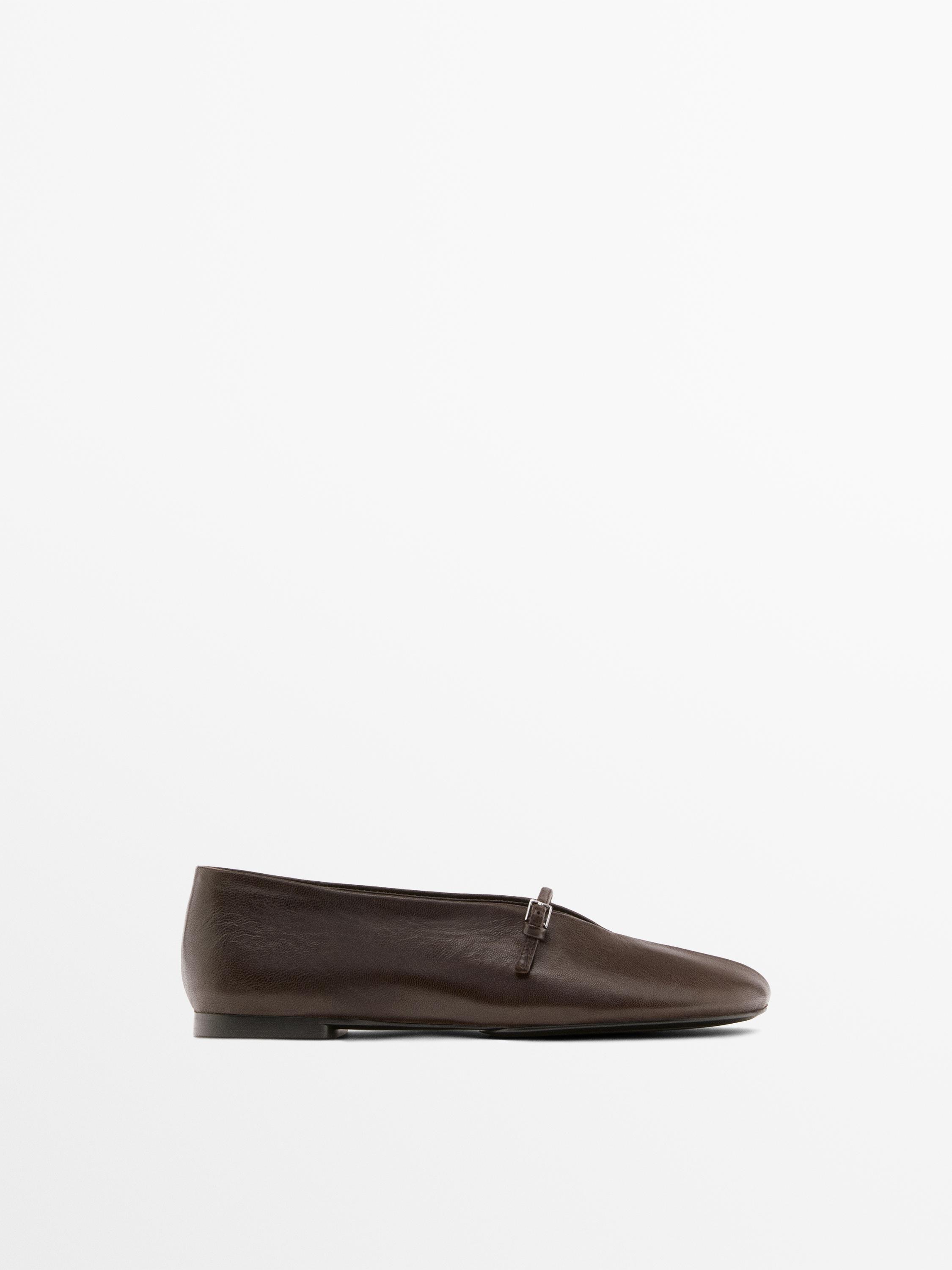 Leather ballet flats with buckle — BROWN