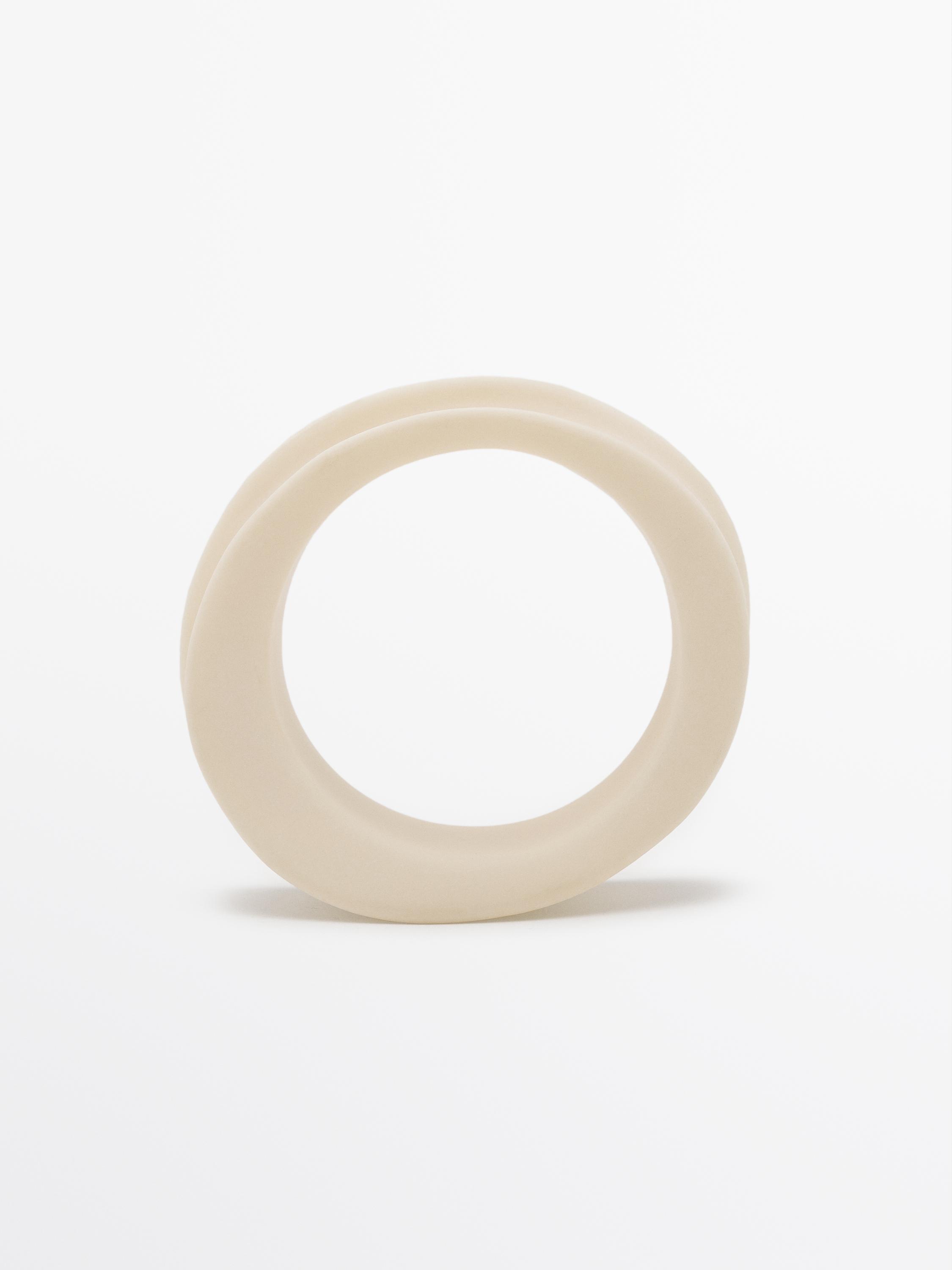 Matte resin bracelet