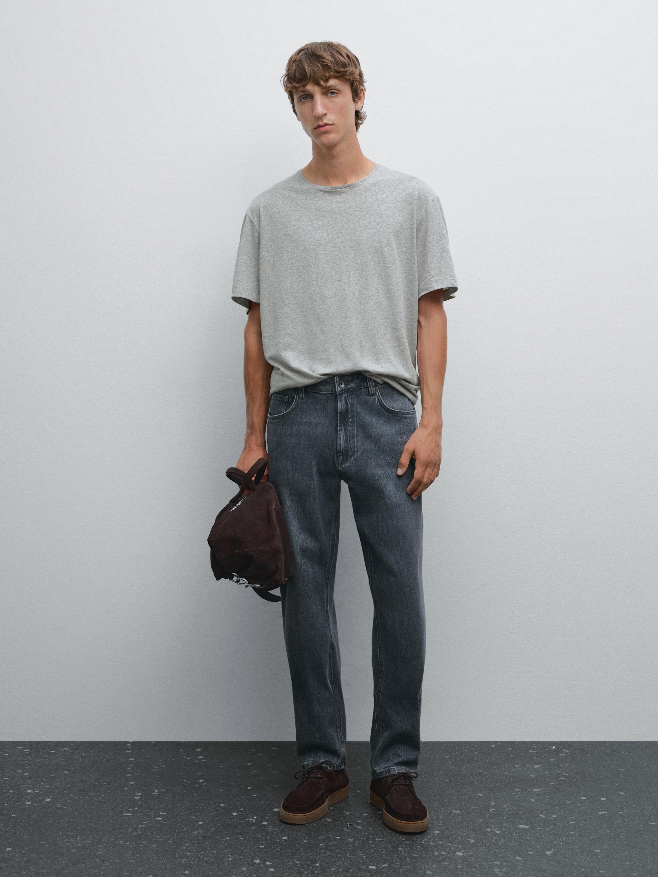 Tapered-Fit-Jeans