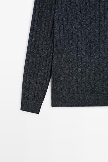 Cable knit round neck sweater — INDIGO 7