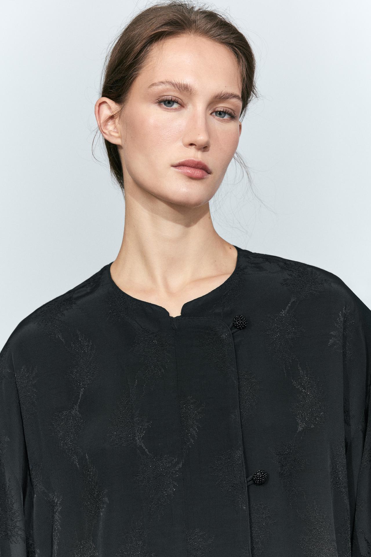 Cropped jacquard detail jacket — BLACK