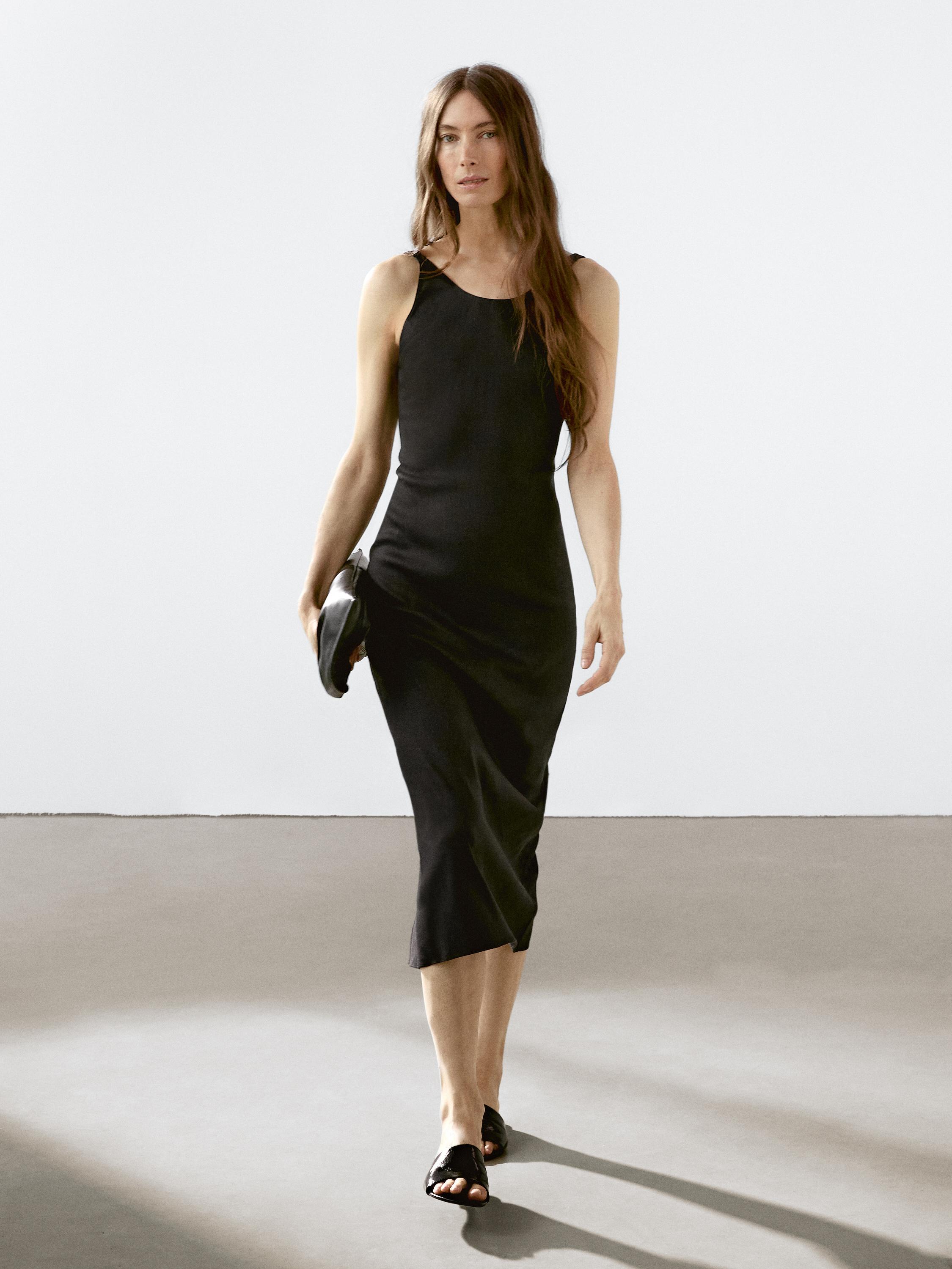 Midi dress with low-cut back