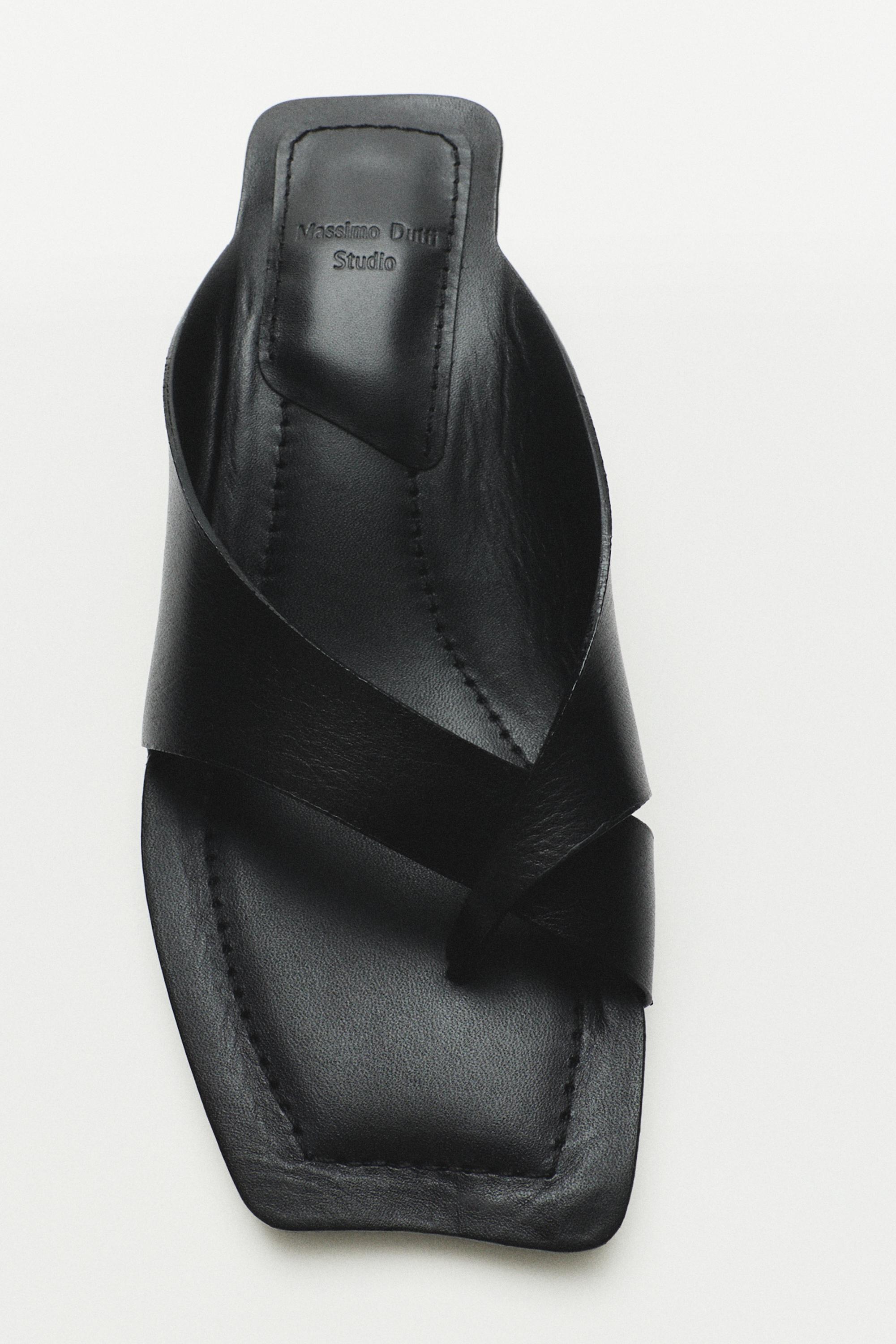 Leather heeled sandals - STUDIO — BLACK