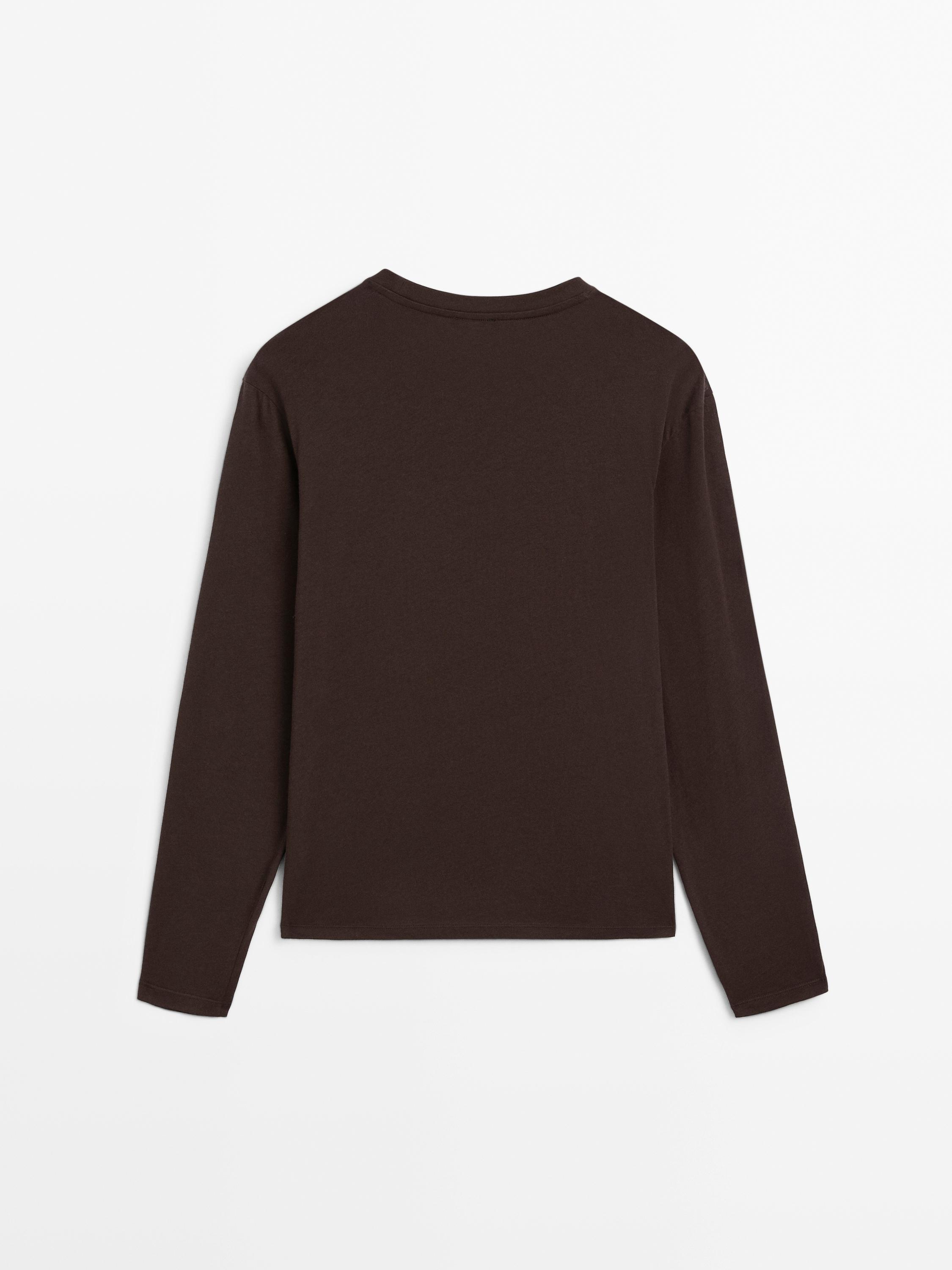 Slim-fit cotton T-shirt with long sleeves