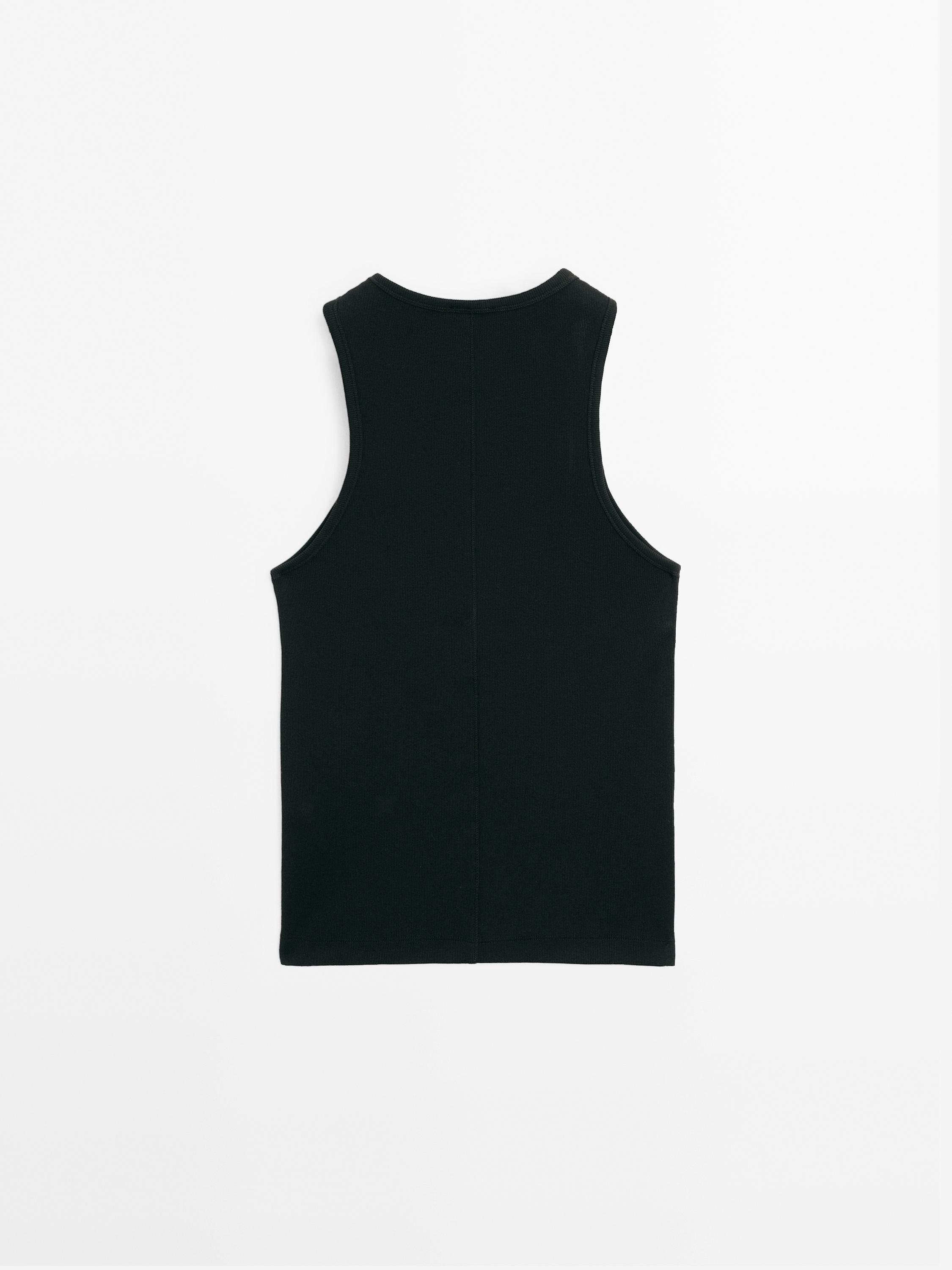 Ribbed halter top