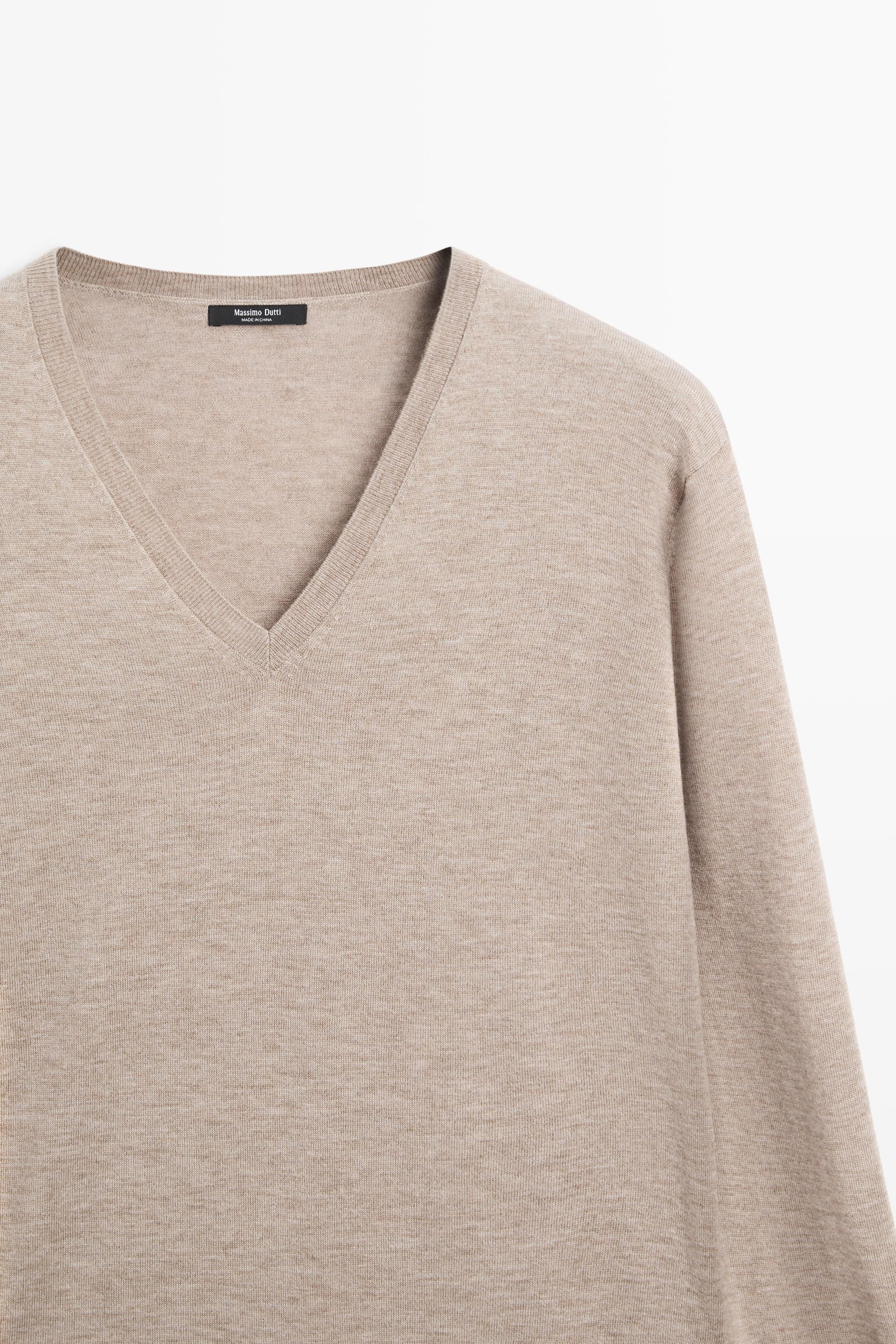 V-neck knit sweater — MINK