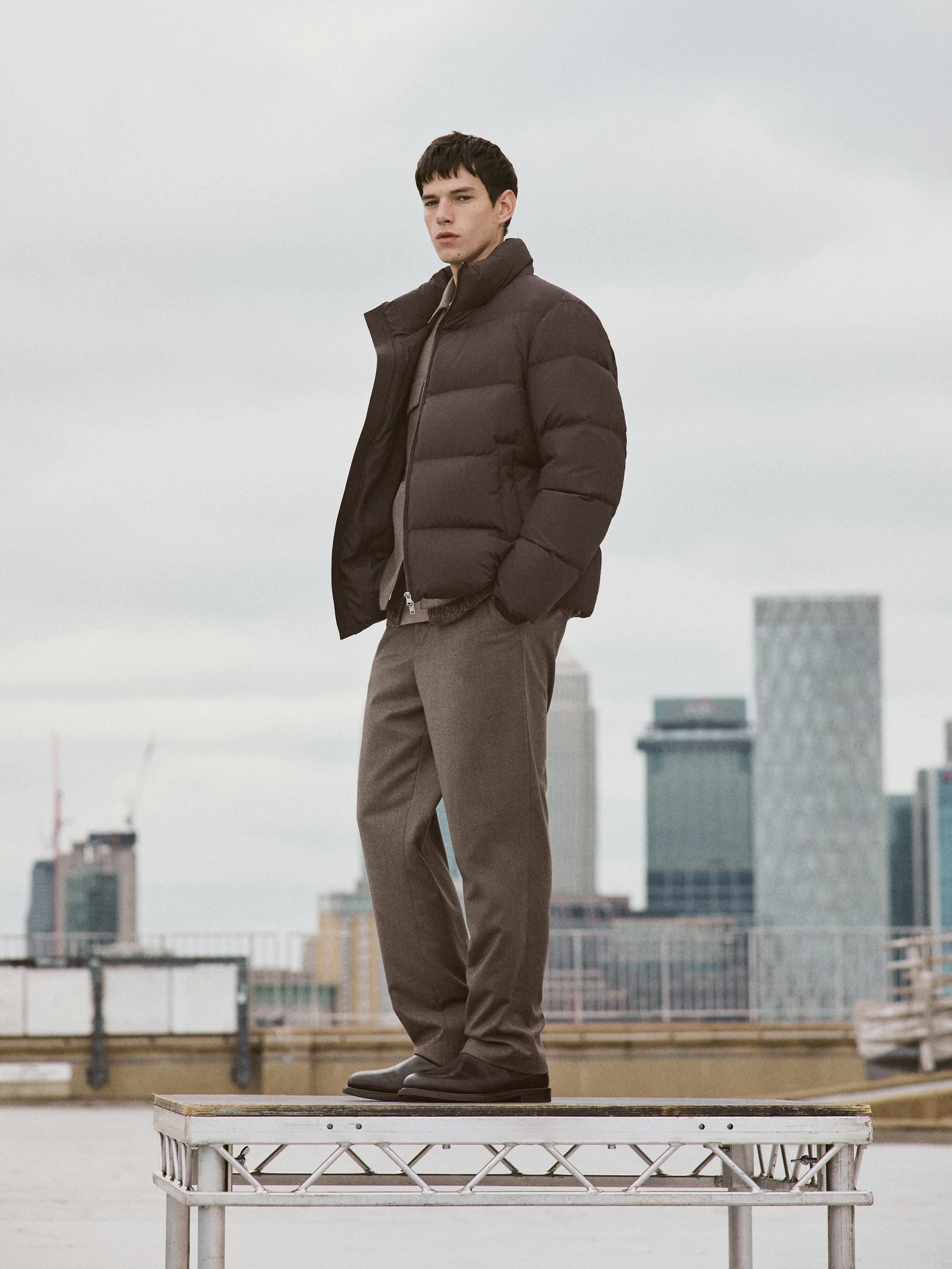 Water-repellent puffer jacket