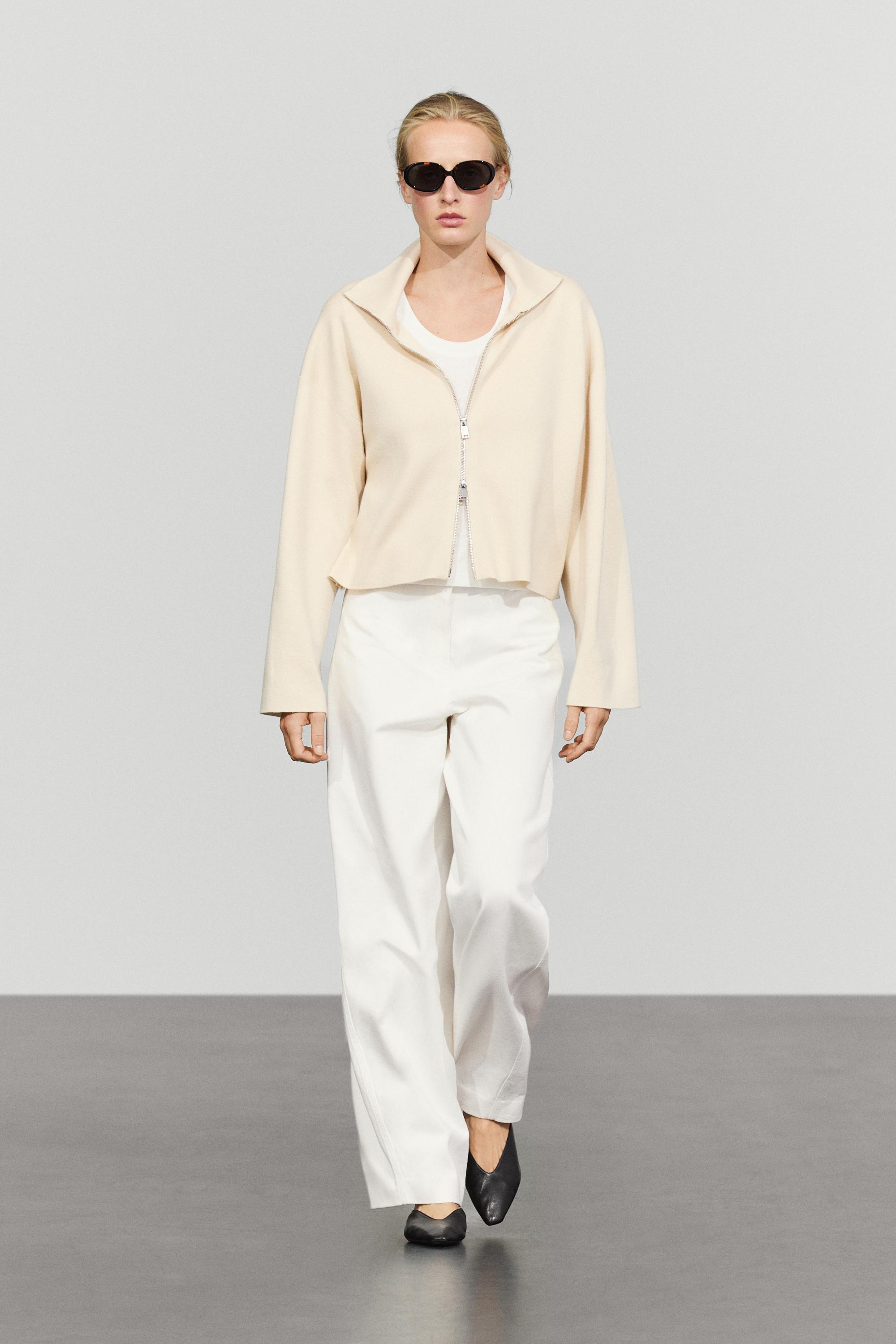 Cotton knit zip-up jacket