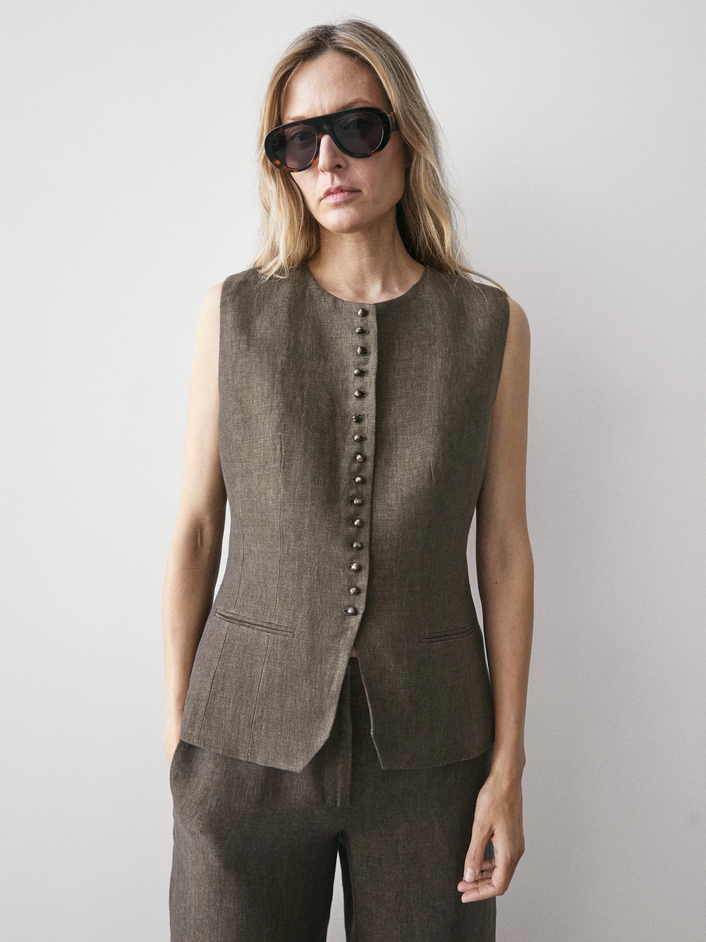 100% linen vest with button detail — Chocolate