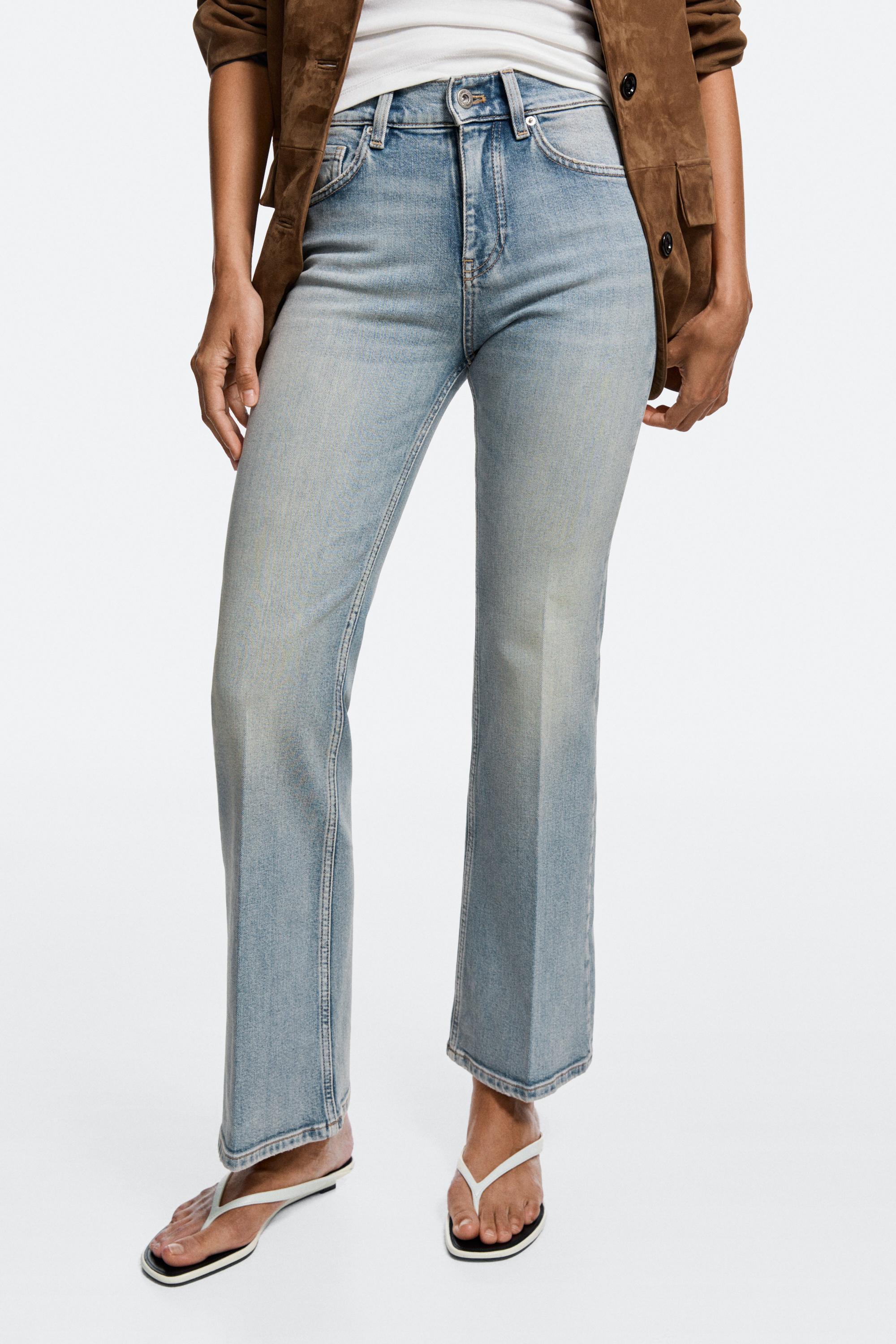 Mid-waist flare fit jeans — Light Blue