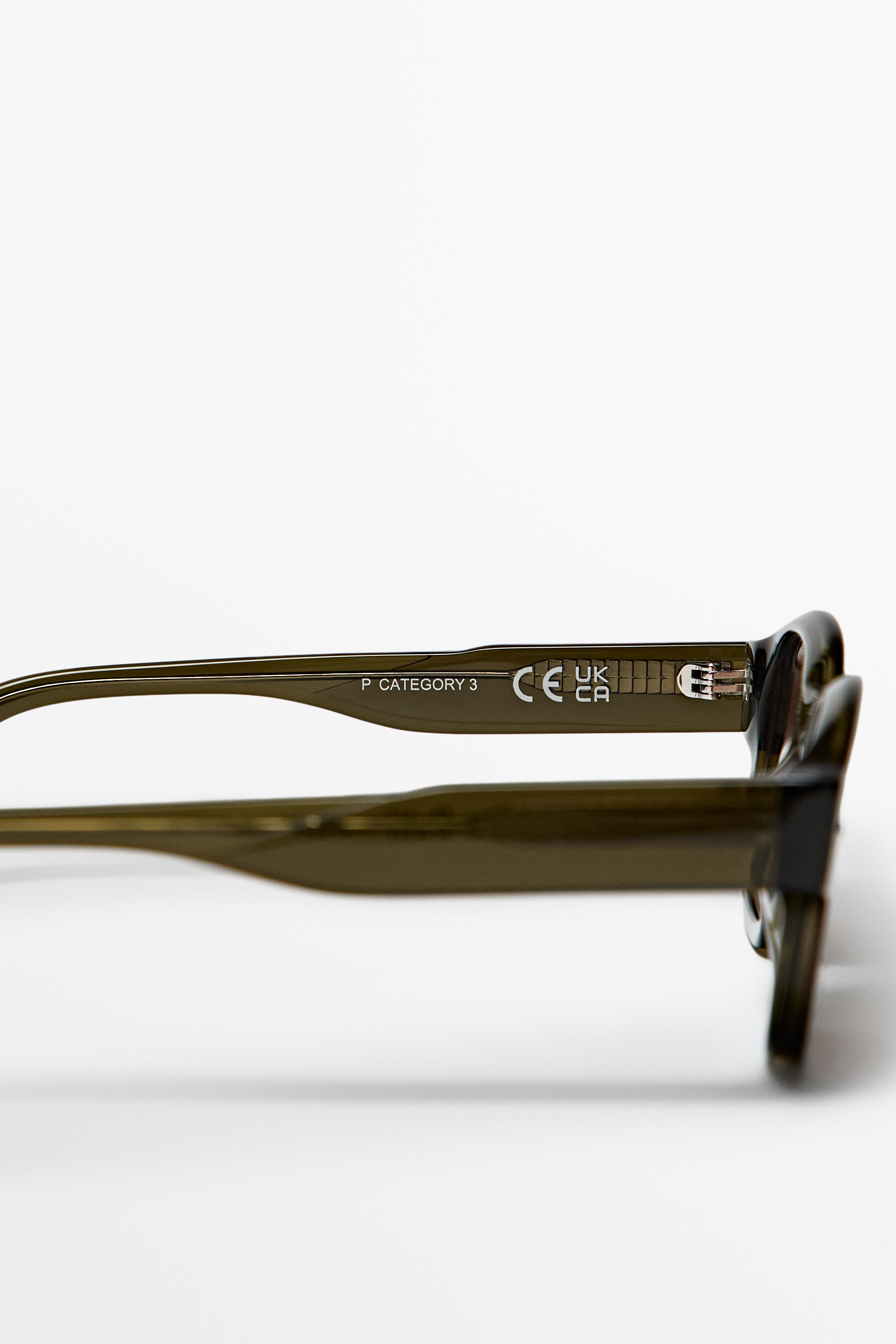 Geometric sunglasses — KHAKI