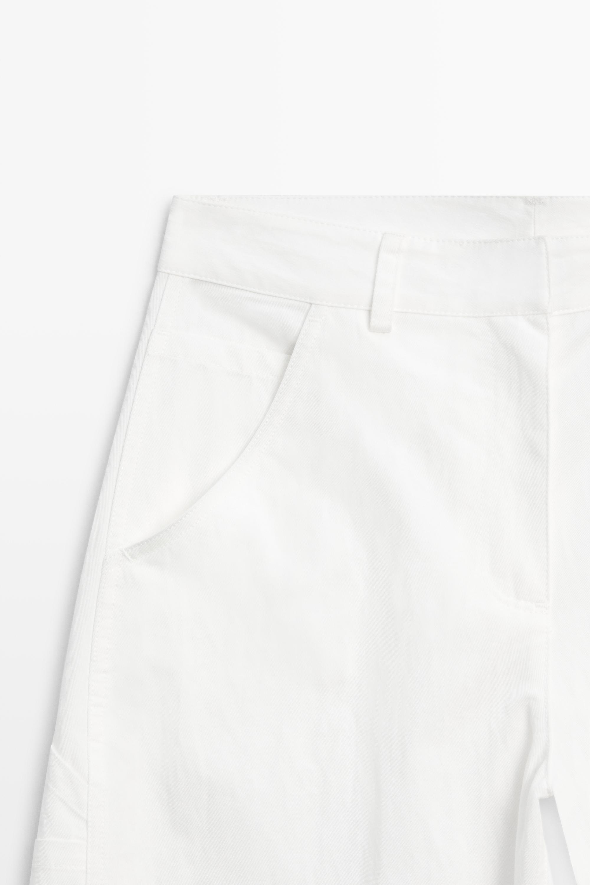 Pantalón cargo con algodón