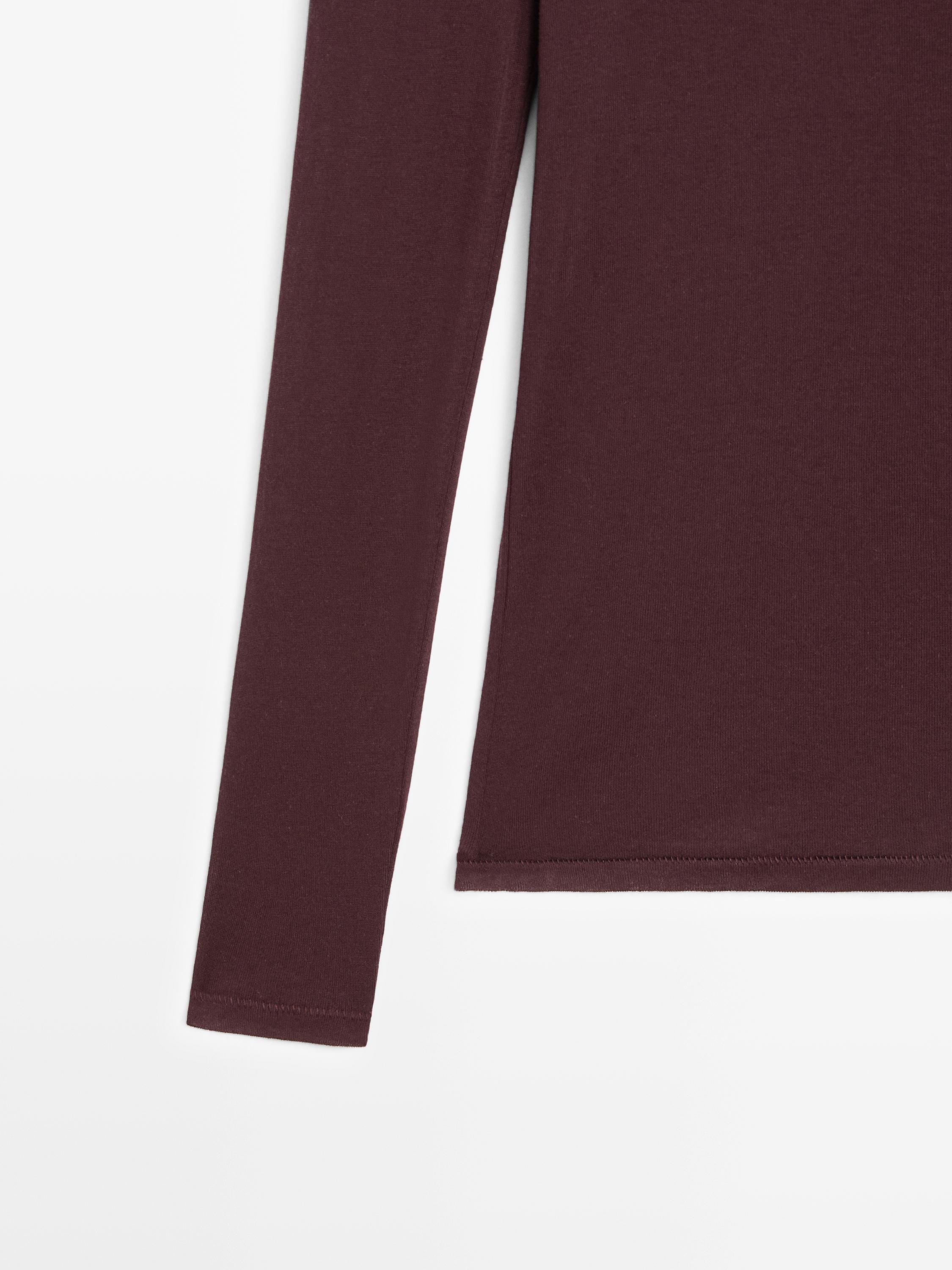 100% cotton semi-sheer T-shirt with collar detail — BURGUNDY